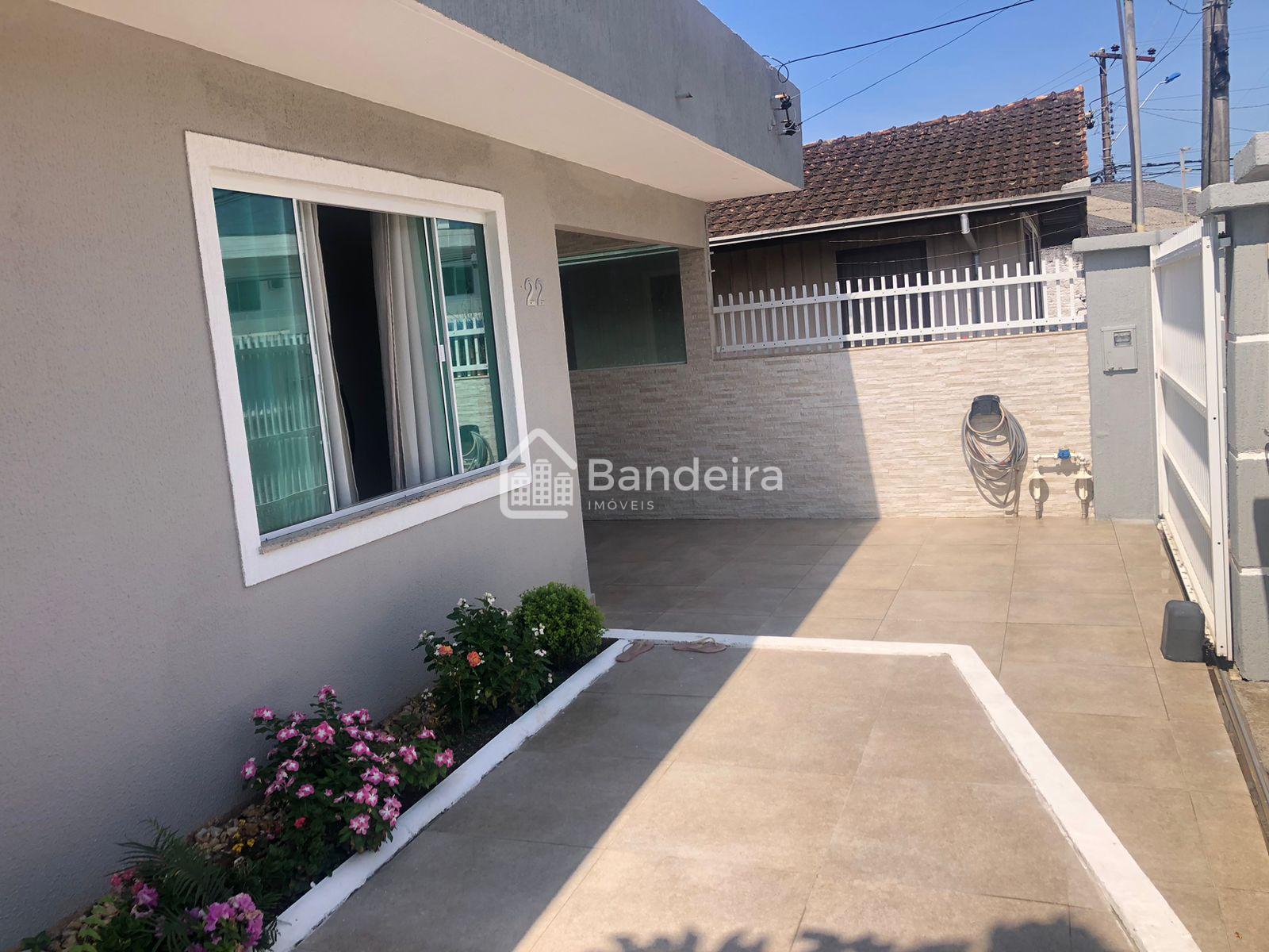 Ampla Casa Bairro São João, Itajaí, Barro Seguro, Próximo a co...