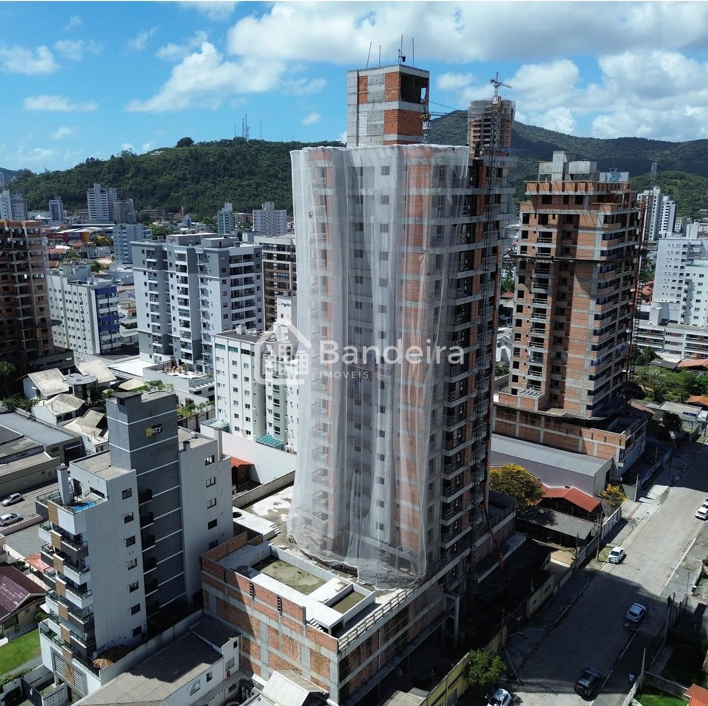 Apartamento à venda, Vila Operaria, ITAJAI - SC, Praticamente ...