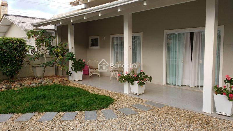 Casa à venda, Fazenda, ITAJAI - SC com mais de 300m2 e dois pa...