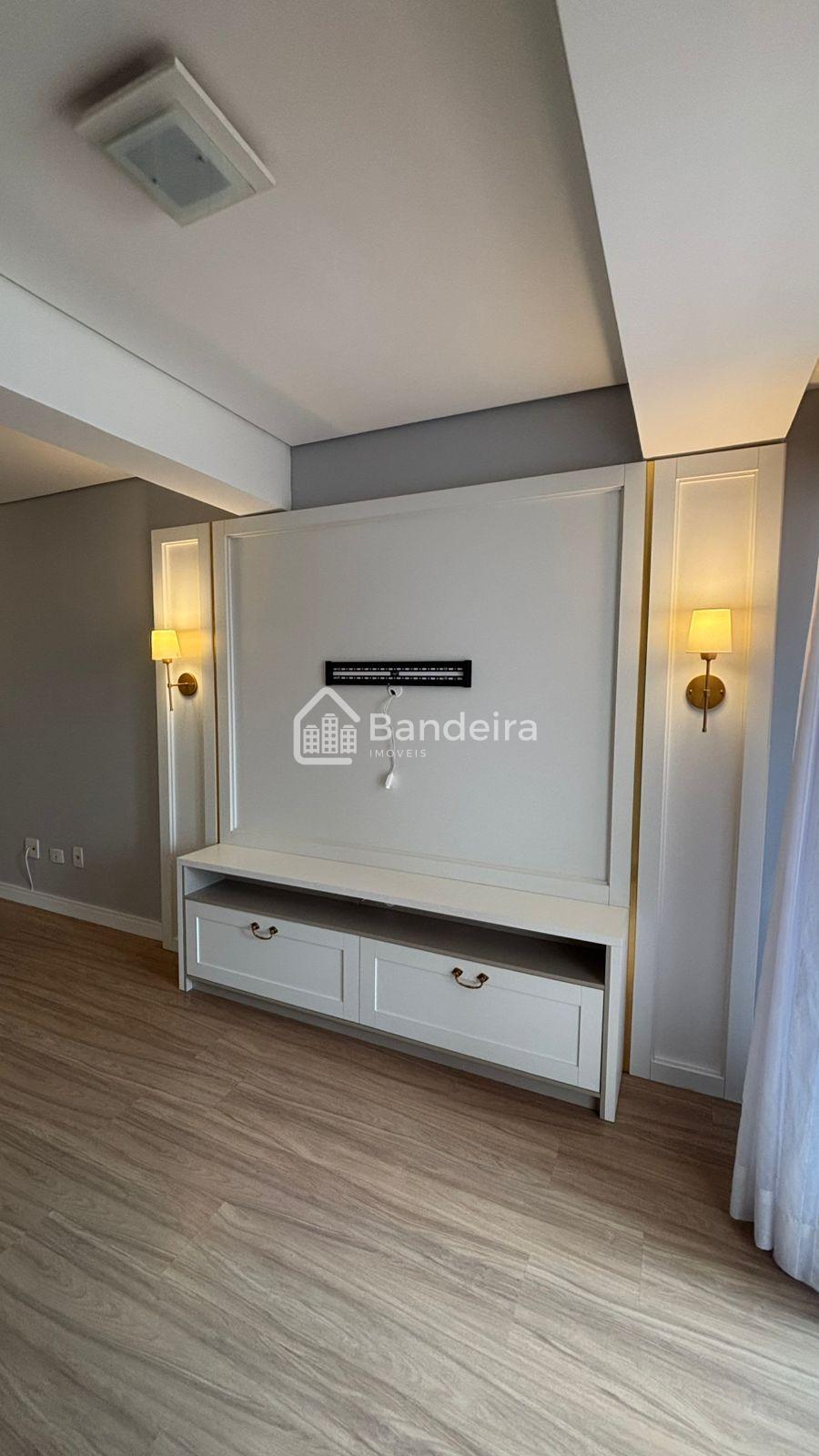 Apartamento semi mobiliado, Itajaí, bairro Vila Operária 3 dor...