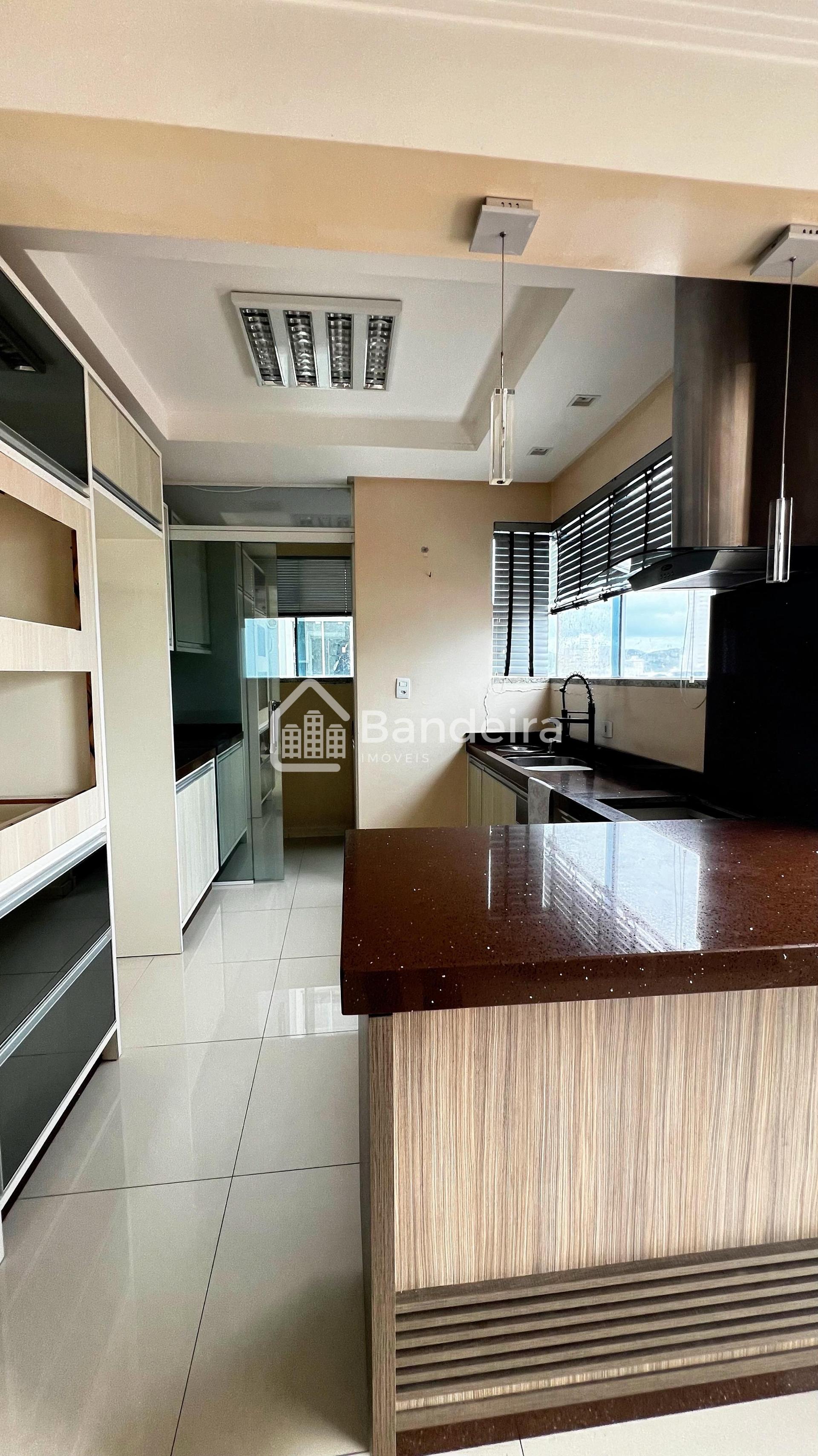Apartamento à venda, Dom Bosco, ITAJAI - SC com suíte e mobiliado
