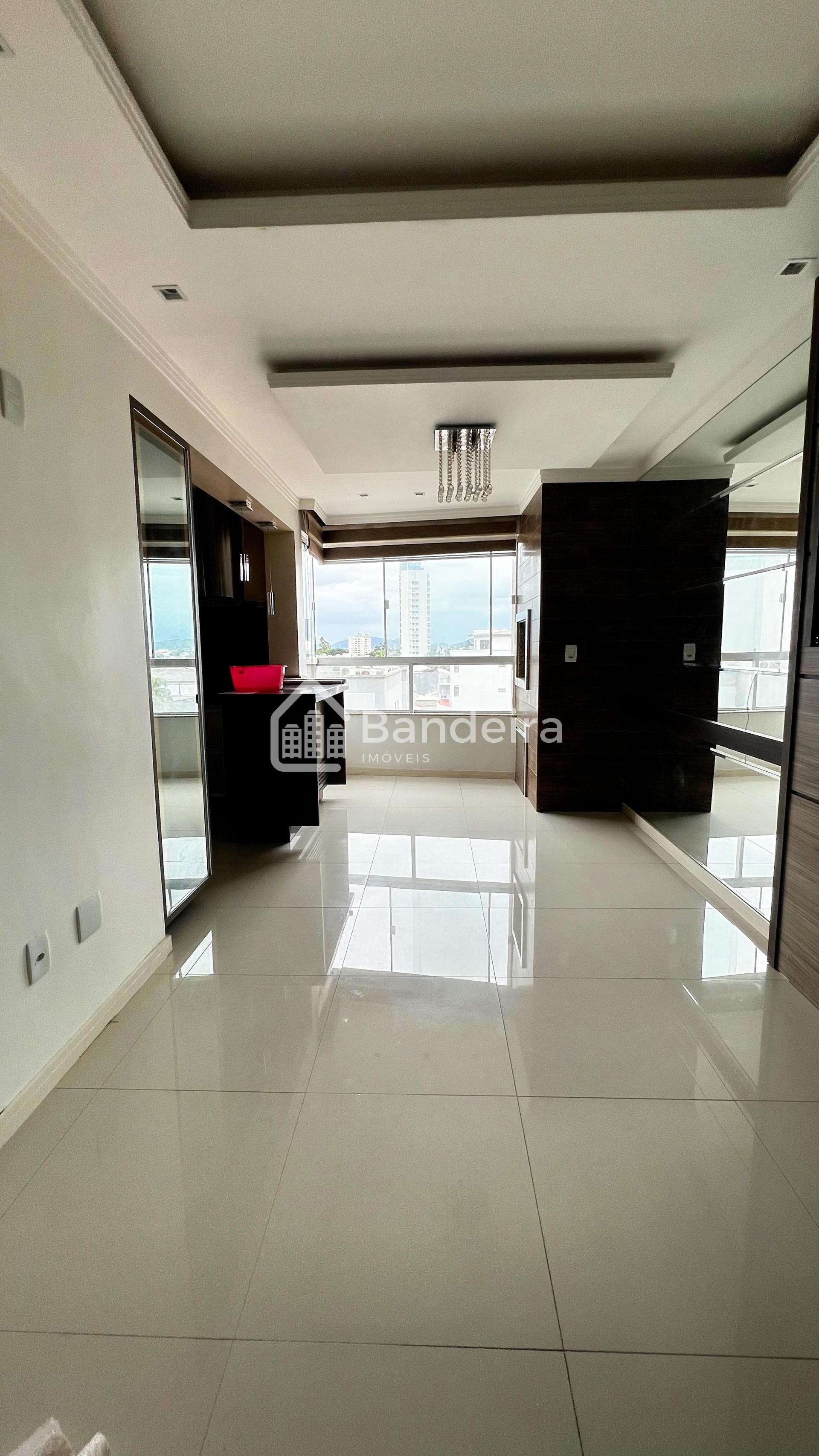 Apartamento à venda, Dom Bosco, ITAJAI - SC com suíte e mobiliado