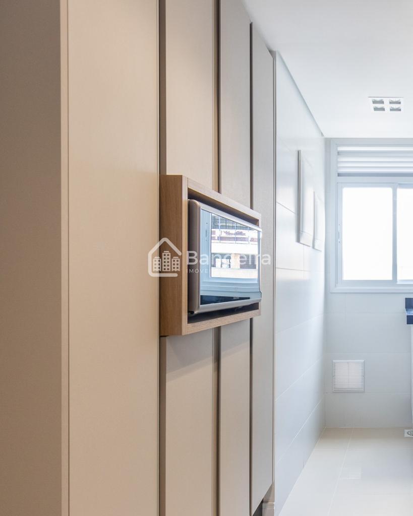 Apartamento à venda, Centro Itajaí, ITAJAI - SC com 2 suítes e...
