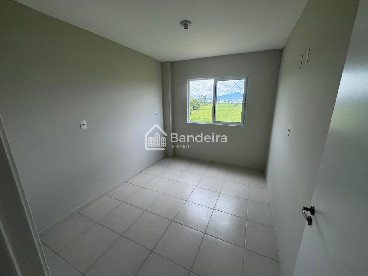 Apartamento à venda no Itaipava, com uma área de lazer de mais...