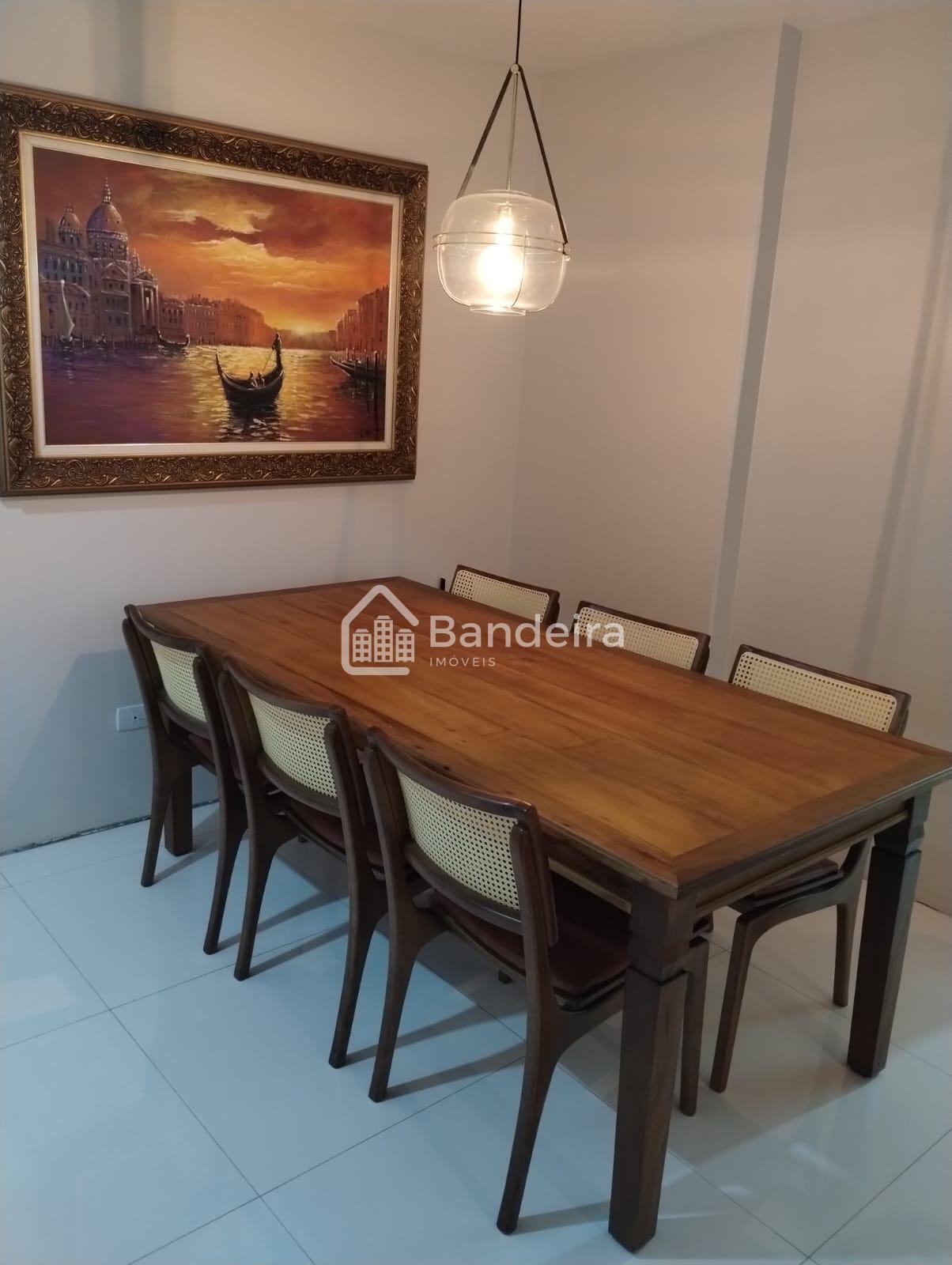 Apartamento mobiliado no centro de Itajaí, localização privile...