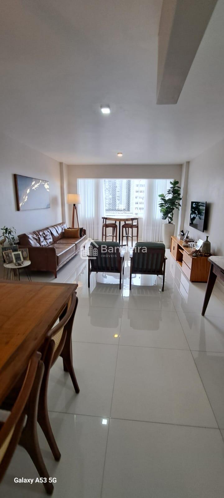 Apartamento mobiliado no centro de Itajaí, localização privile...