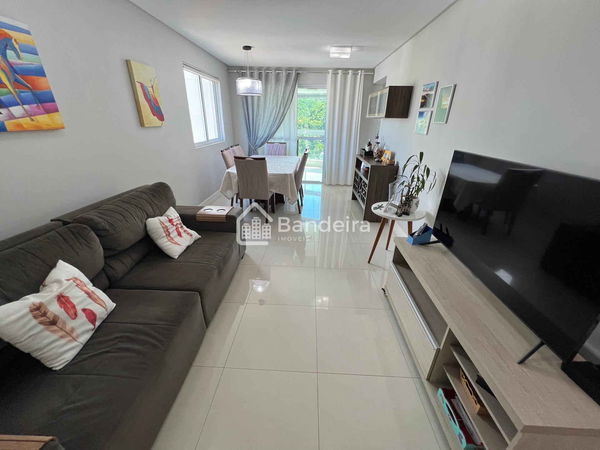 Apartamento a venda Bairro Fazenda com 3 suítes e área de lazer