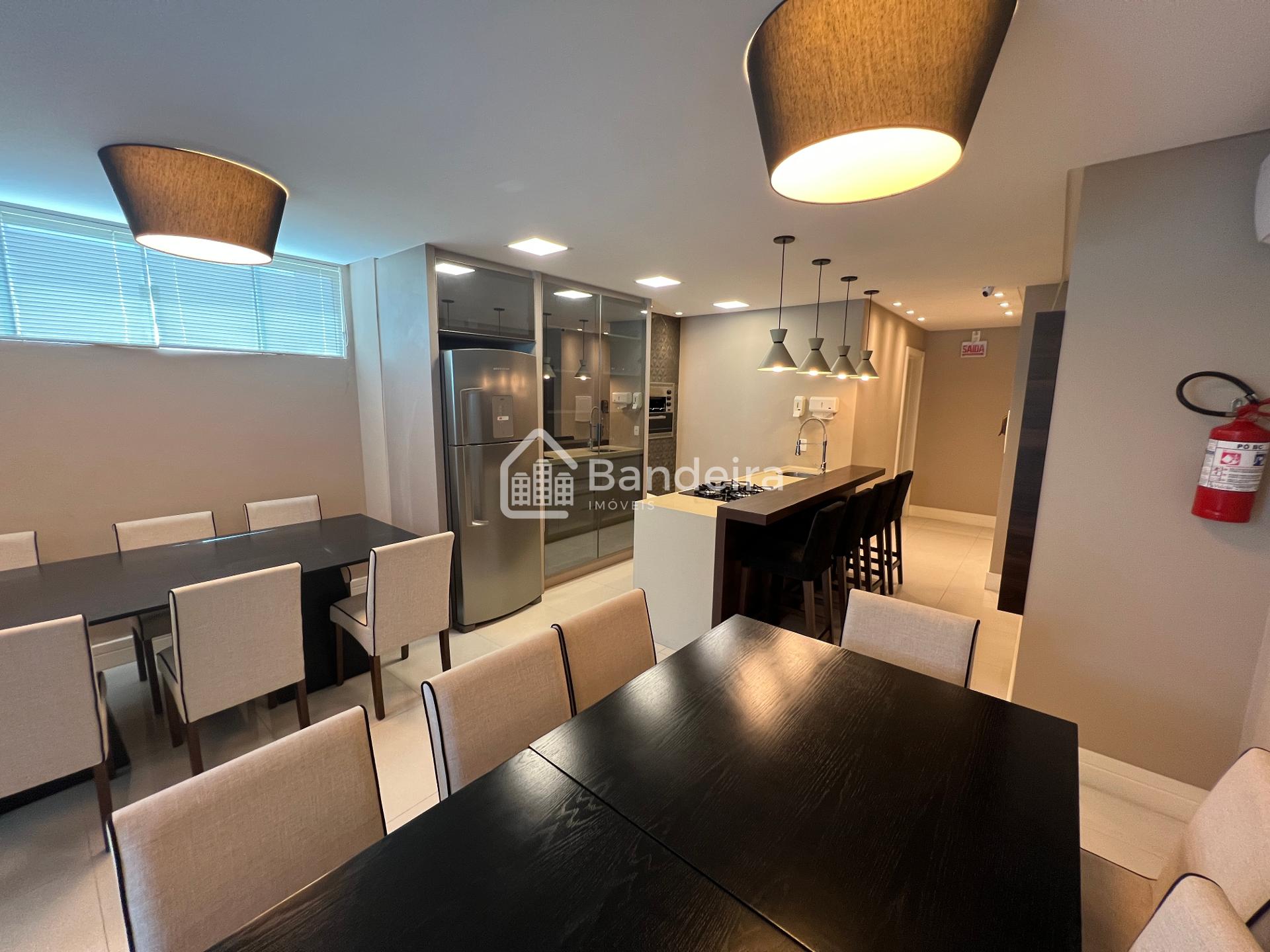 Apartamento a venda Bairro Fazenda com 3 suítes e área de lazer