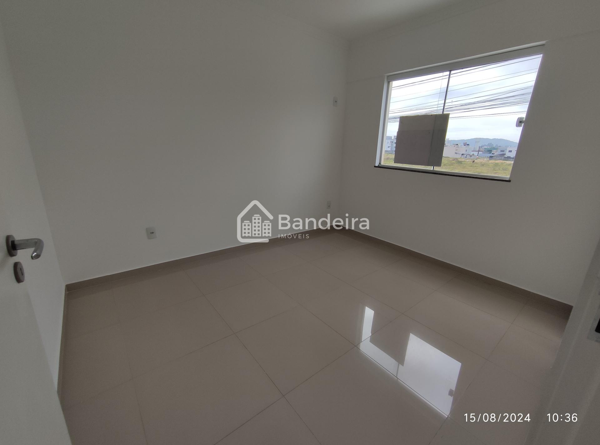 Apartamento à venda, com sacada com churrasqueira,CAMBORIU - SC