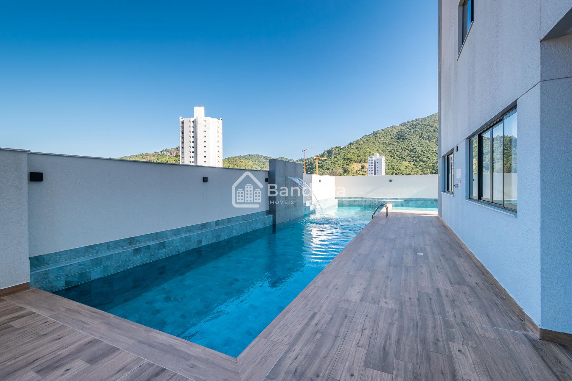 Locação anual, SEMI -  MOBILIADO Apartamento no bairro fazenda