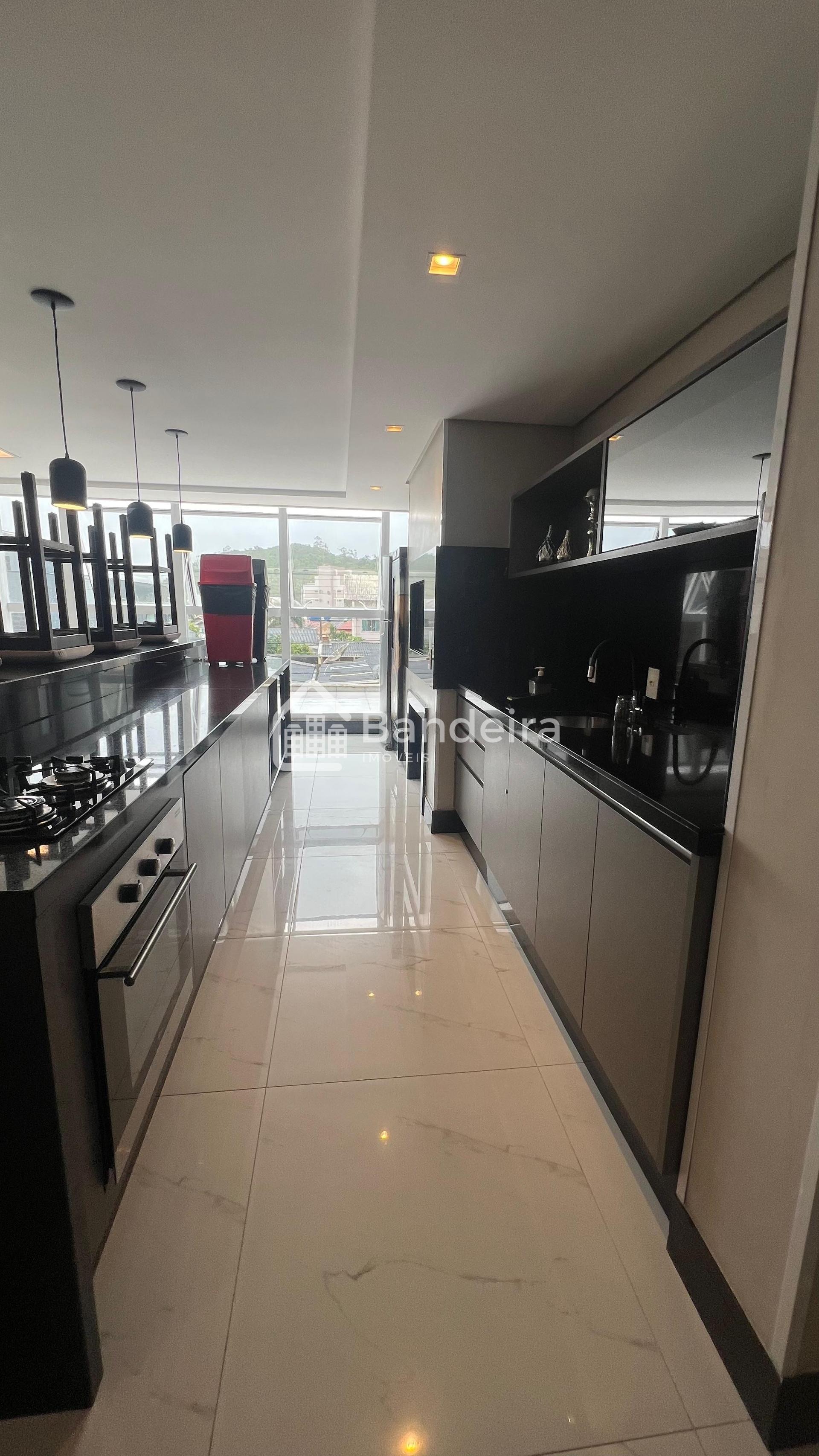 Apartamento em Itajaí, condomínio, bairro Ressacada  suíte mai...