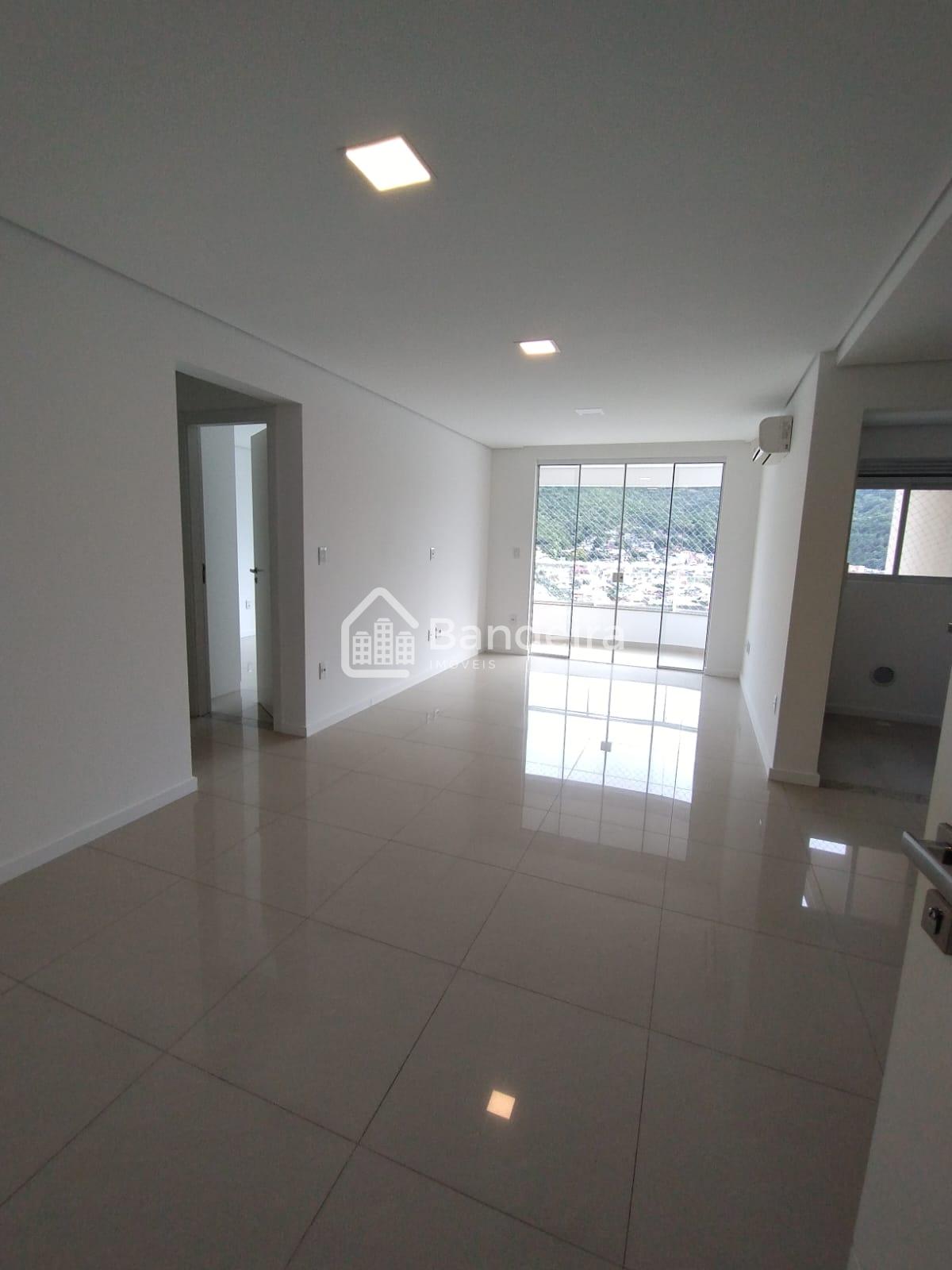Apartamento disponível para locação no bairro Fazenda em Itaja...