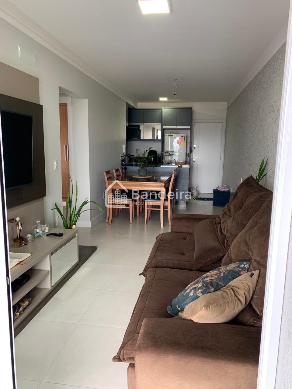 Apartamento mobiliado no bairro São Judas em Itajaí  fácil suí...