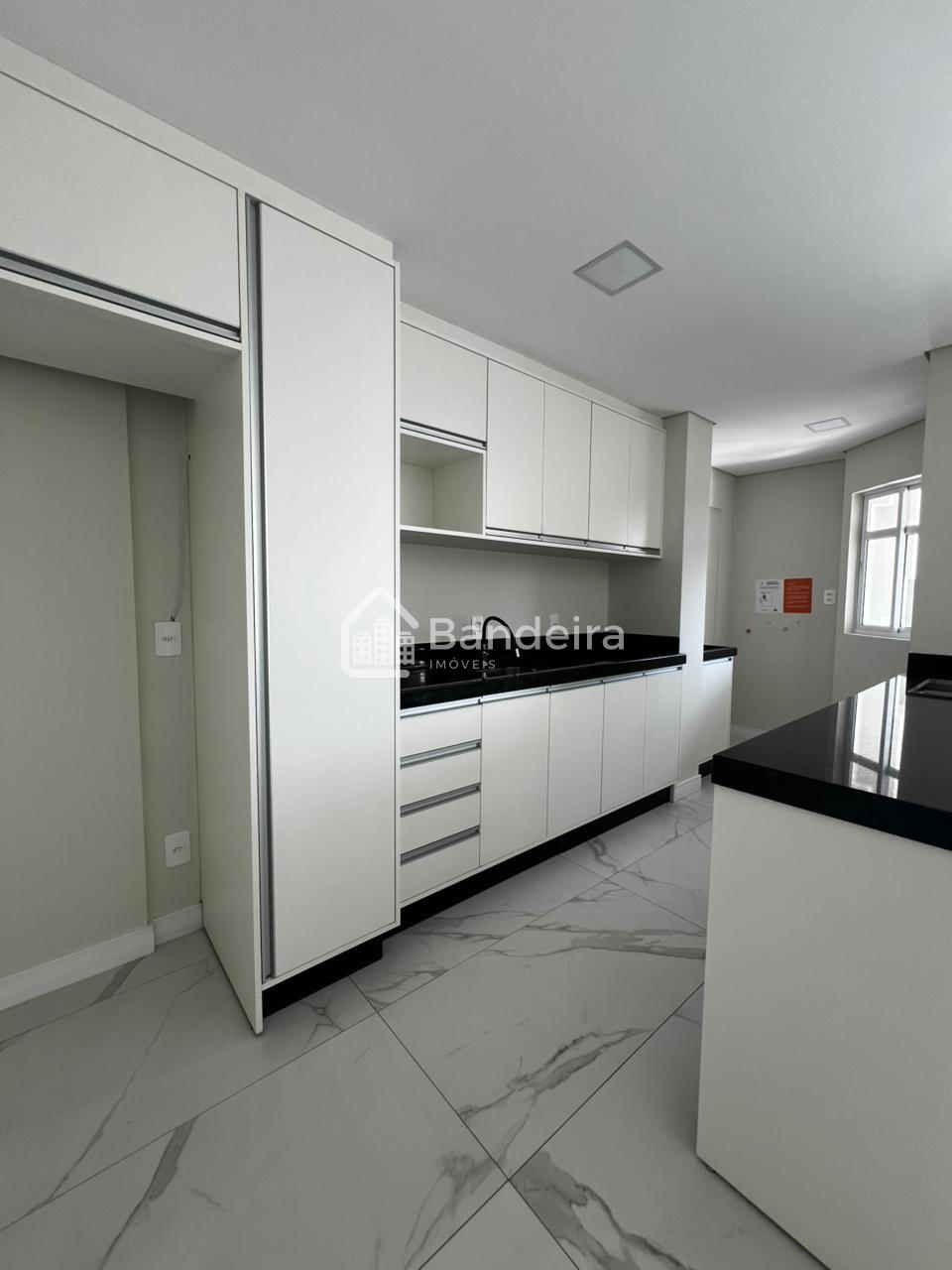 Locação anual Apartamento semi mobiliado no Ressacada fácil ac...