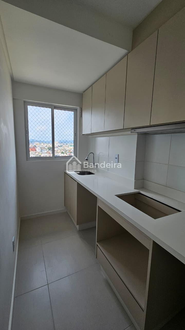 Apartamento semi mobiliado no bairro São Vicente suíte mais um