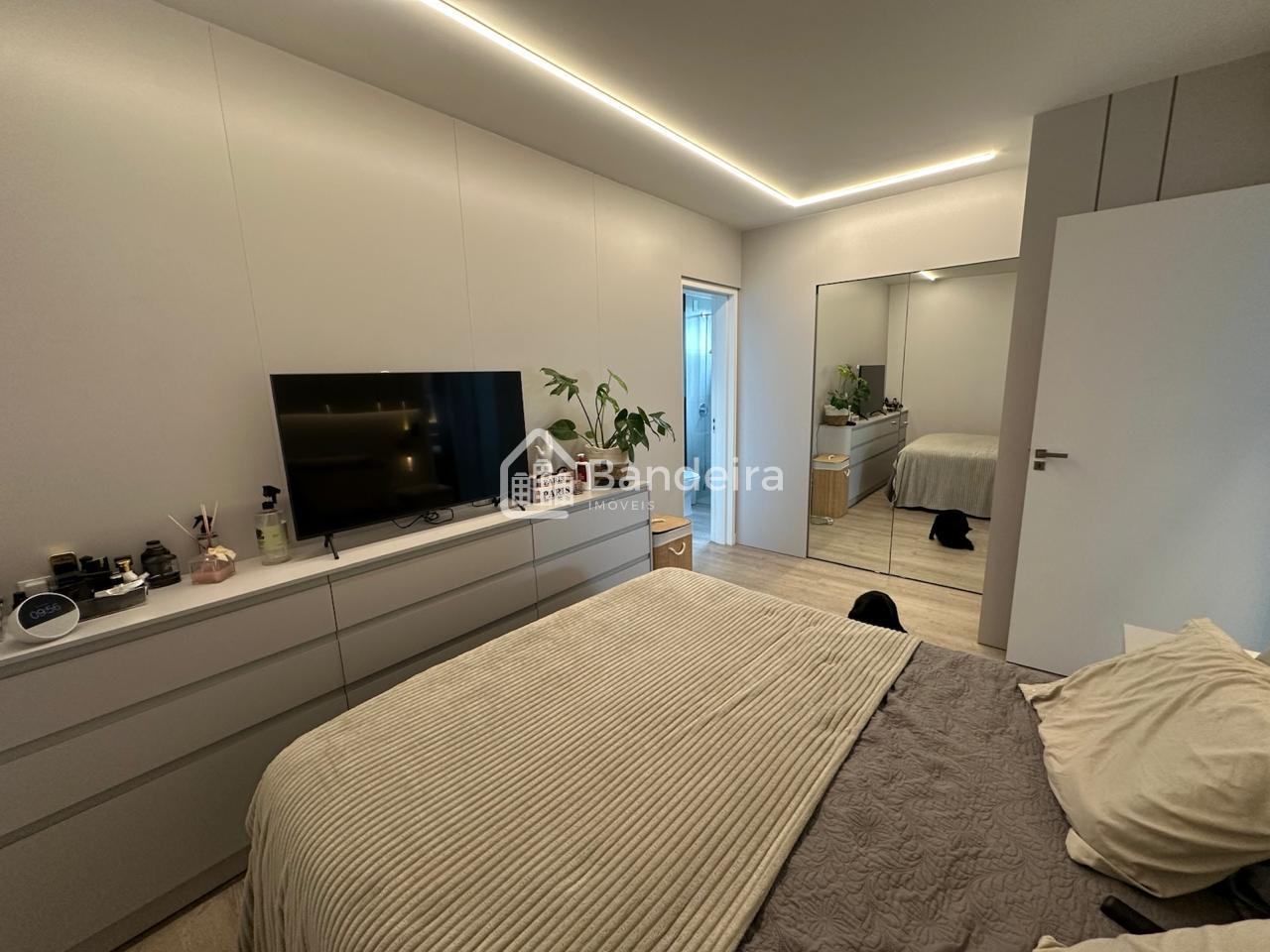 Apartamento à venda com três quartos no home club São Vicente,...