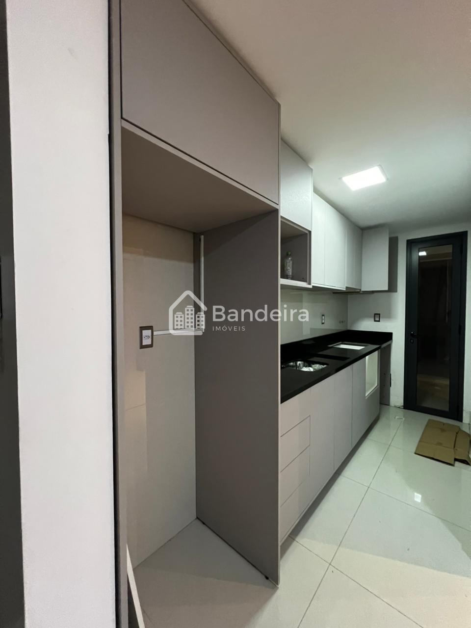 Locação anual, MOBILIADO Apartamento no Bairro Ressacada em It...