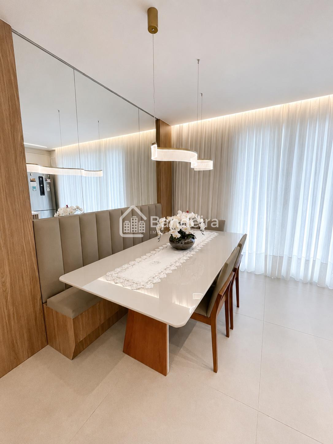 Apartamento Sofisticado no Edifício Pienza | 1 Suíte + 2 Demi-...