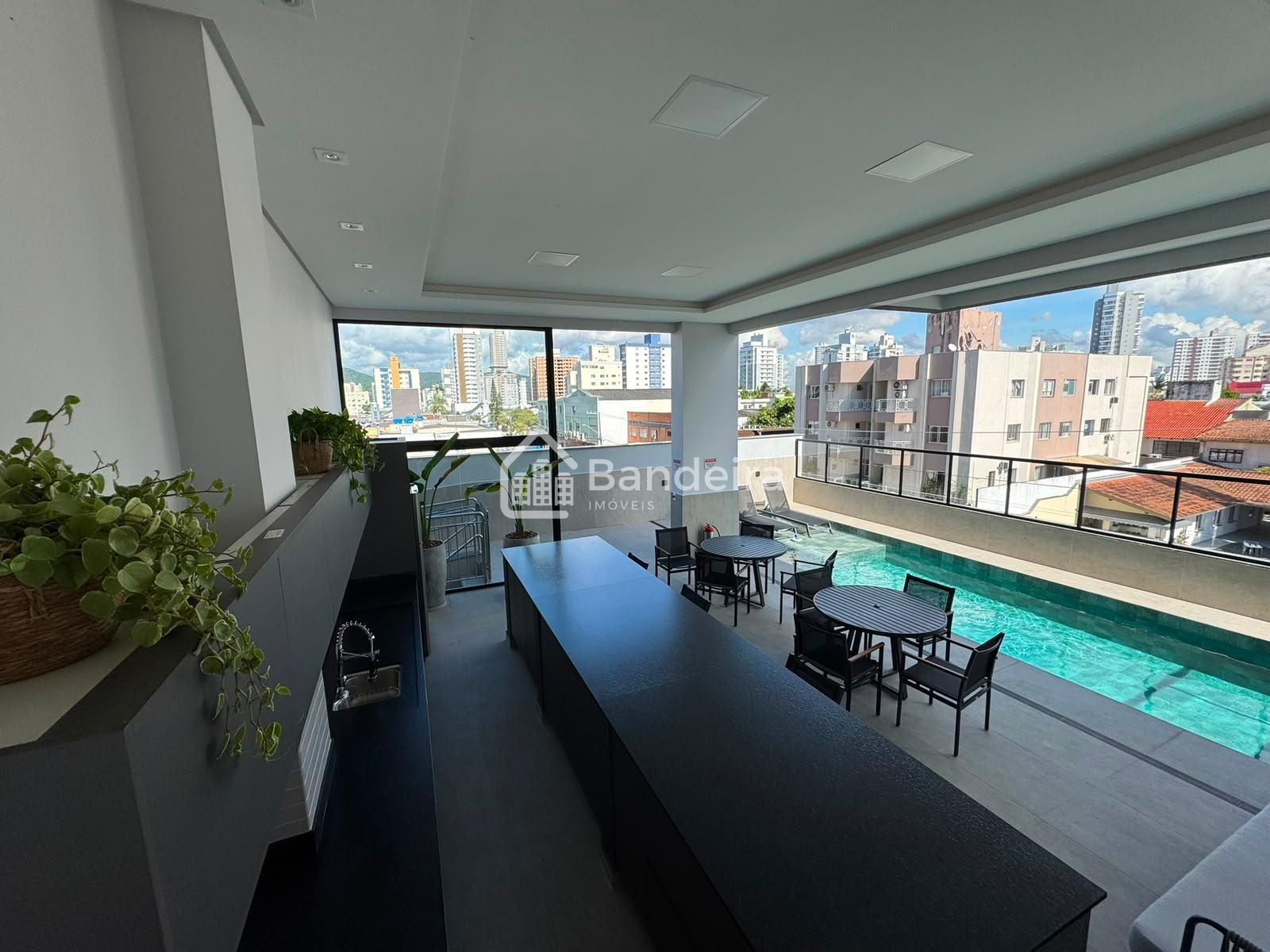 Locação anual, SEMI - MOBILIADO Apartamento no Bairro Vila Ope...