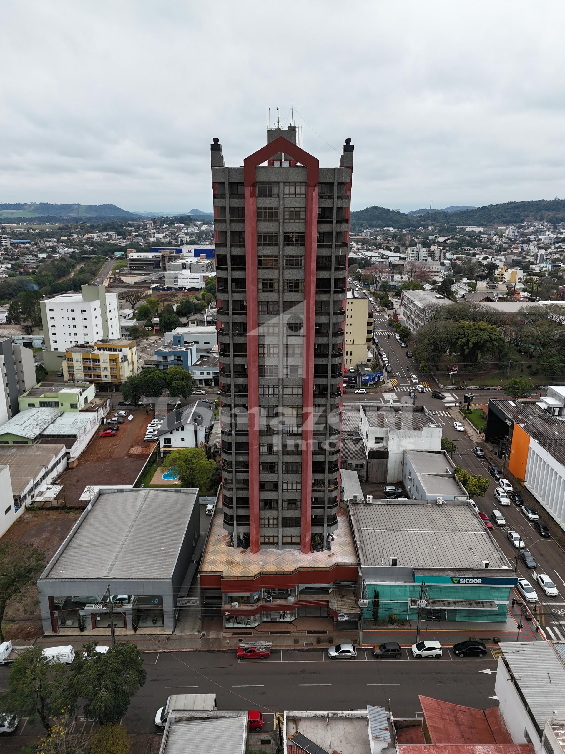 EDIFICIO REAL CENTER - APARTAMENTO N?301 - CENTRO