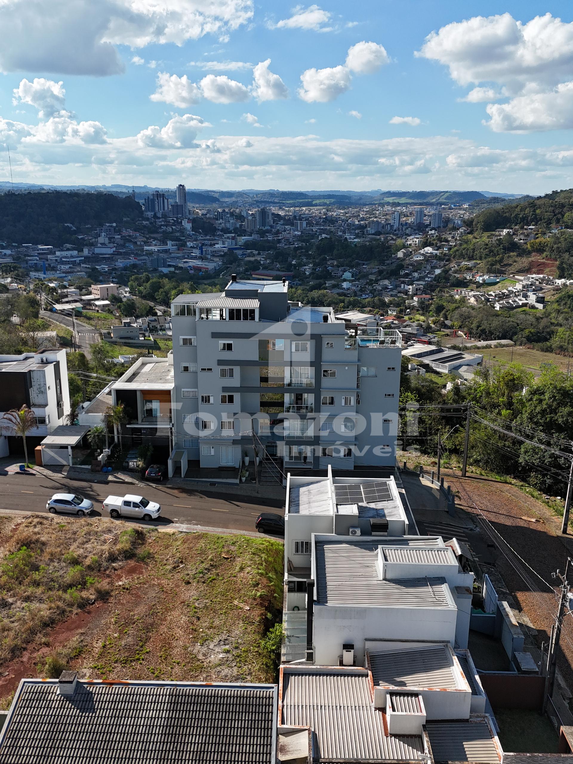 Pratico, bem projetado e bem localizado...