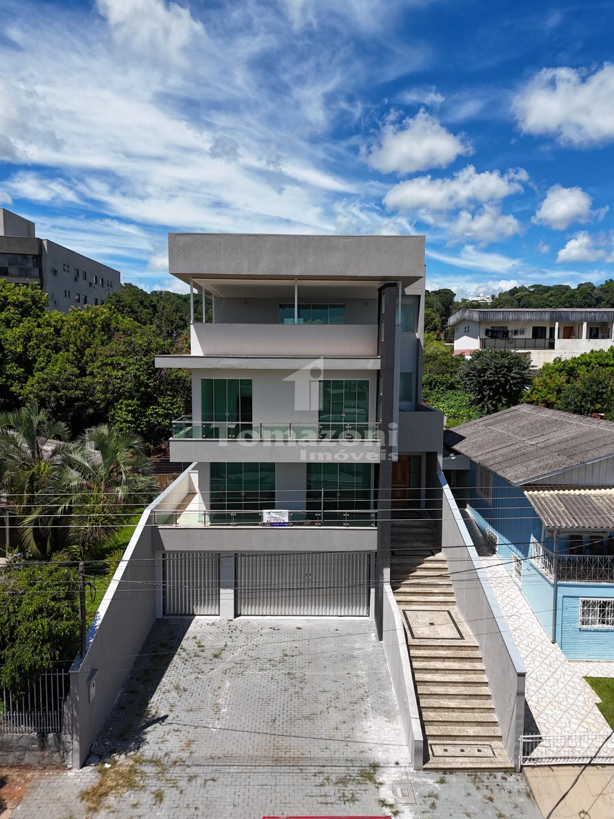 Esta casa é mais do que um lar, é um convite para viver moment...