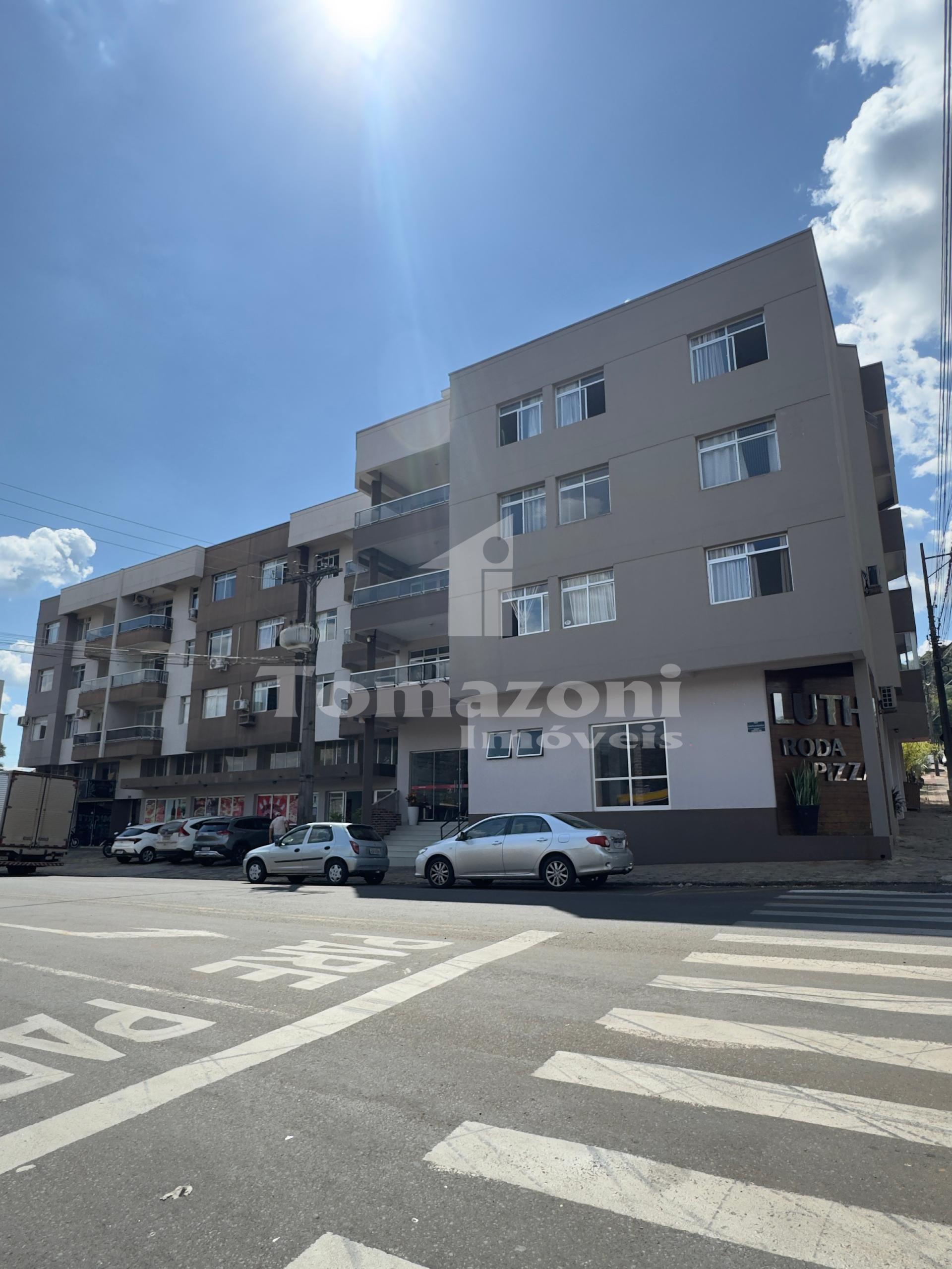 EDIFICIO SAVEGNAGO - APTO 31A - BAIRRO CRISTO REI