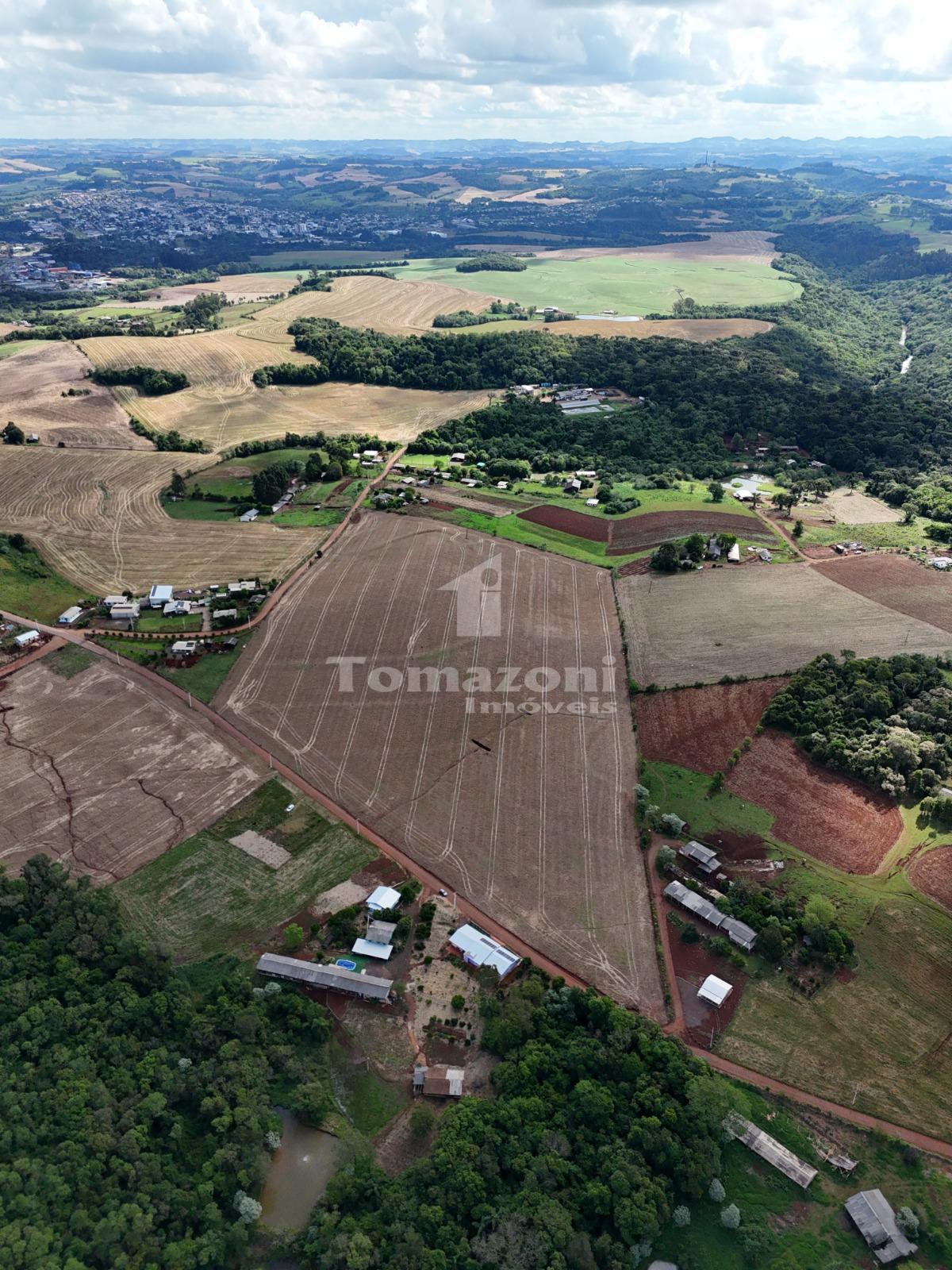 ?rea Industrial de 92.000 m? ? Venda em Marmeleiro.
