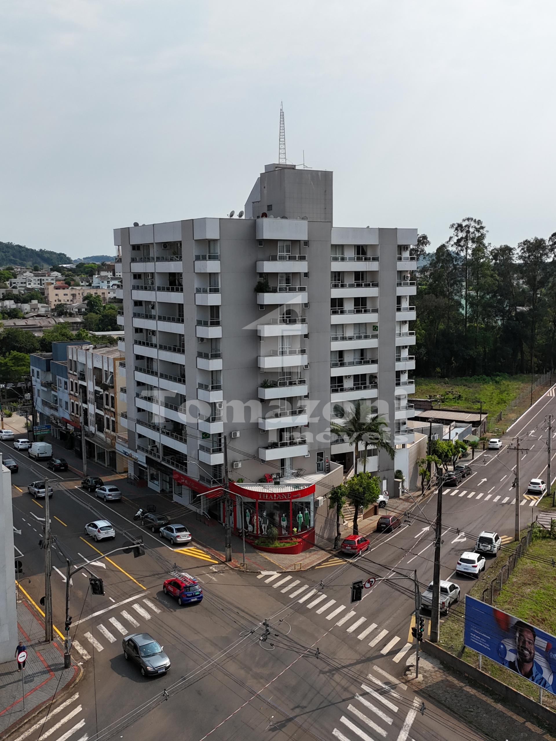 Apartamento ? Venda no Centro de Francisco Beltr?o  Praticidad...