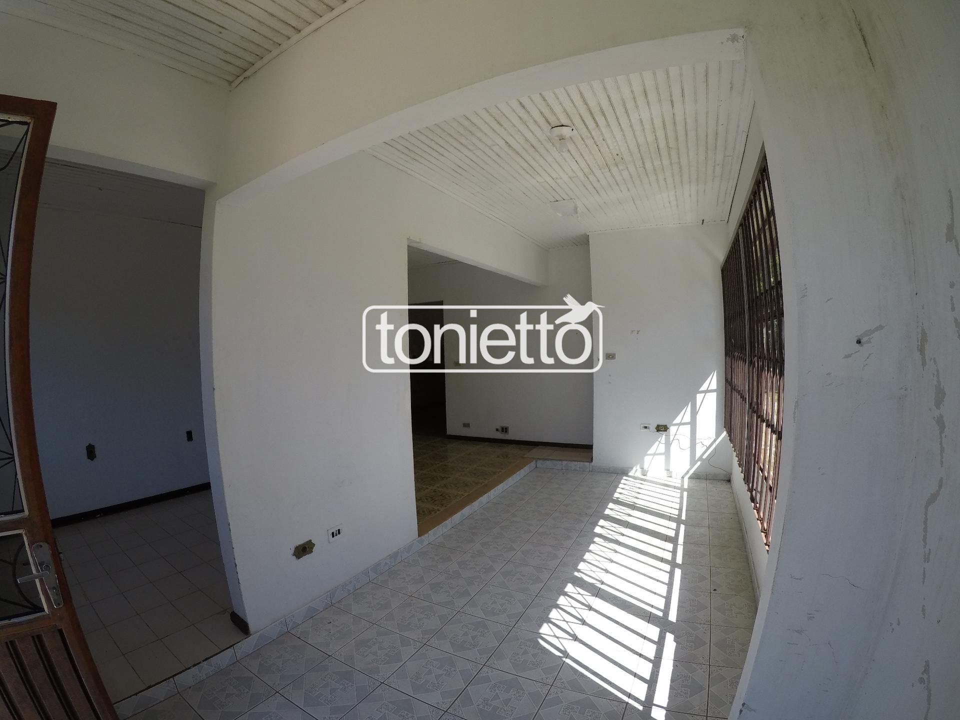 CASA COMERCIAL OU RESIDENCIAL DISPONIVEL PARA LOCAÇÃO - ALTO D...