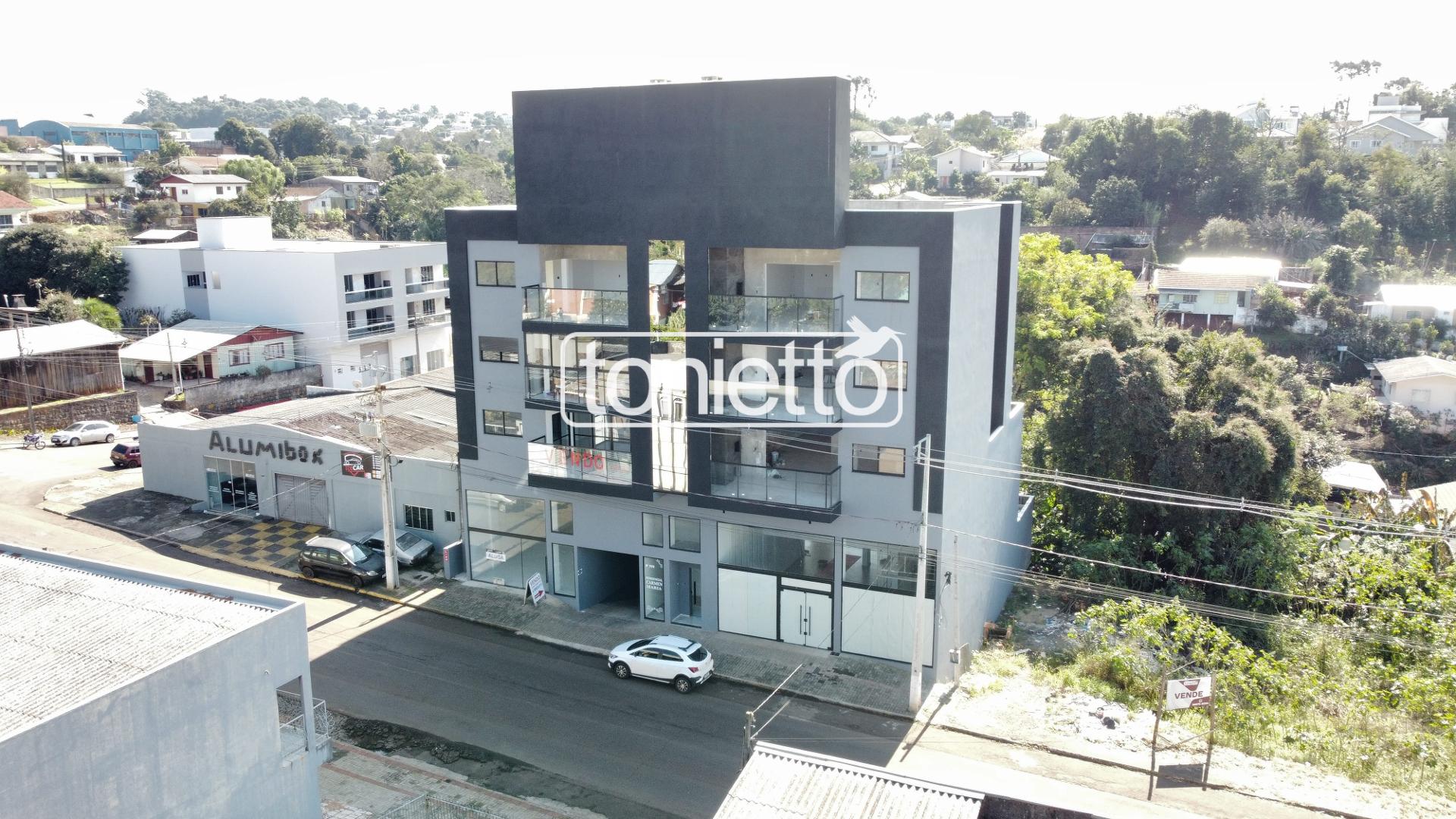 APARTAMENTO DE ALTO PADRÃO  À VENDA - CENTRO NORTE -  DOIS VIZ...