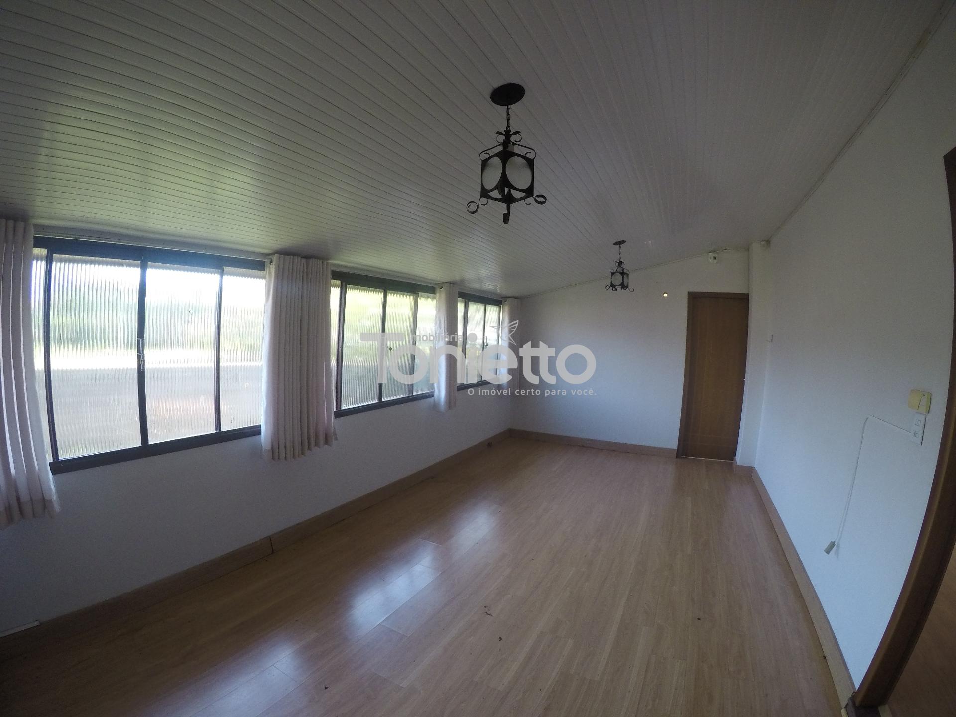 CASA - BAIRRO ALTO DA COLINA - DOIS VIZINHOS - PR
