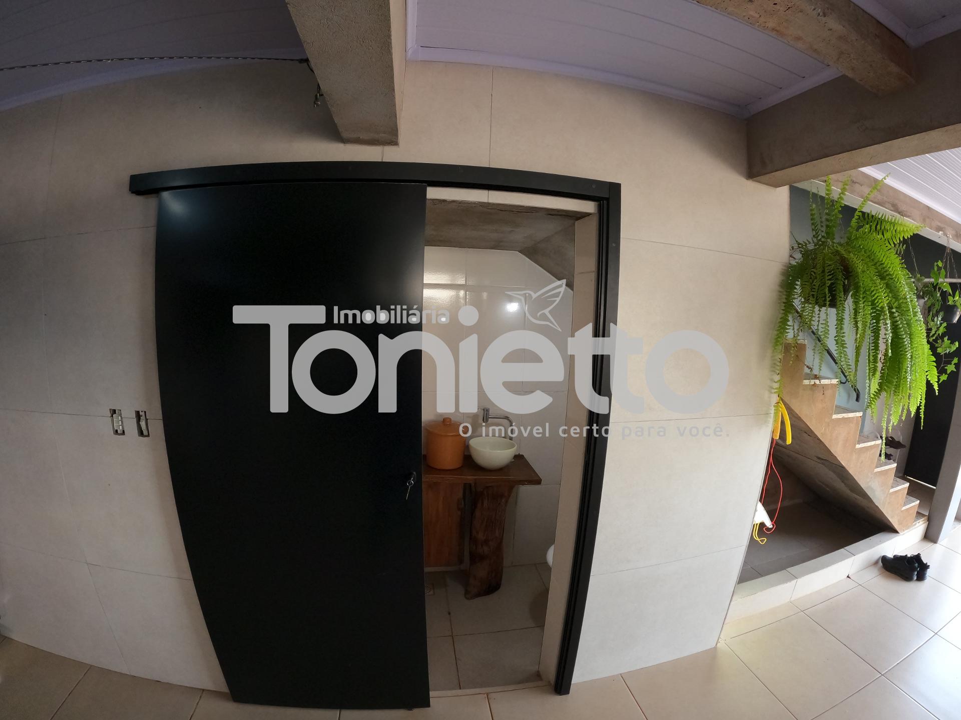 CASA VENDA - MARGARIDA GALVAN DOIS -VIZINHOS - PR