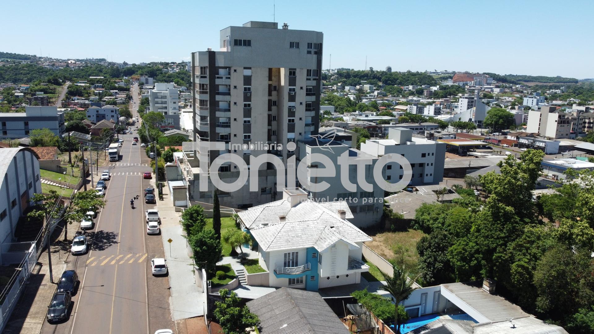 CASA - CENTRO SUL - DOIS VIZINHOS - PR
