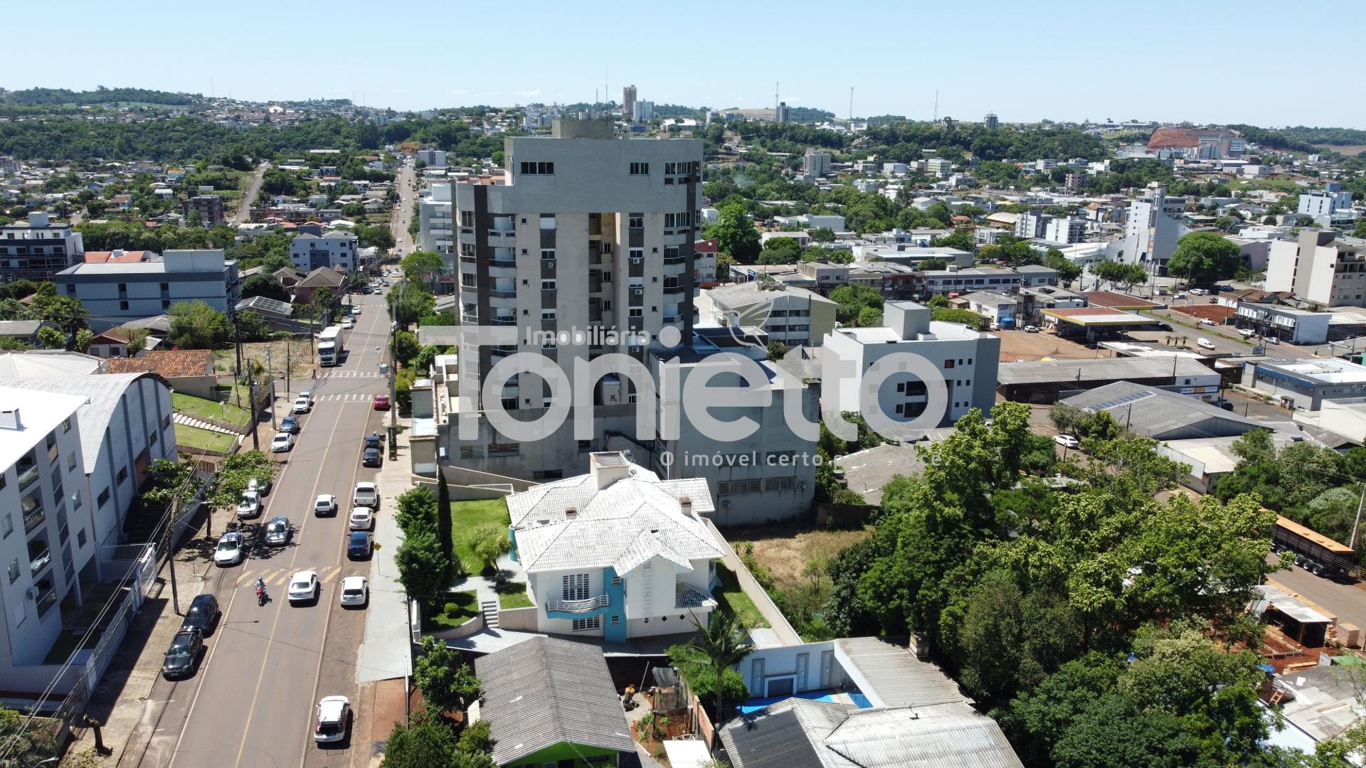 CASA - CENTRO SUL - DOIS VIZINHOS - PR
