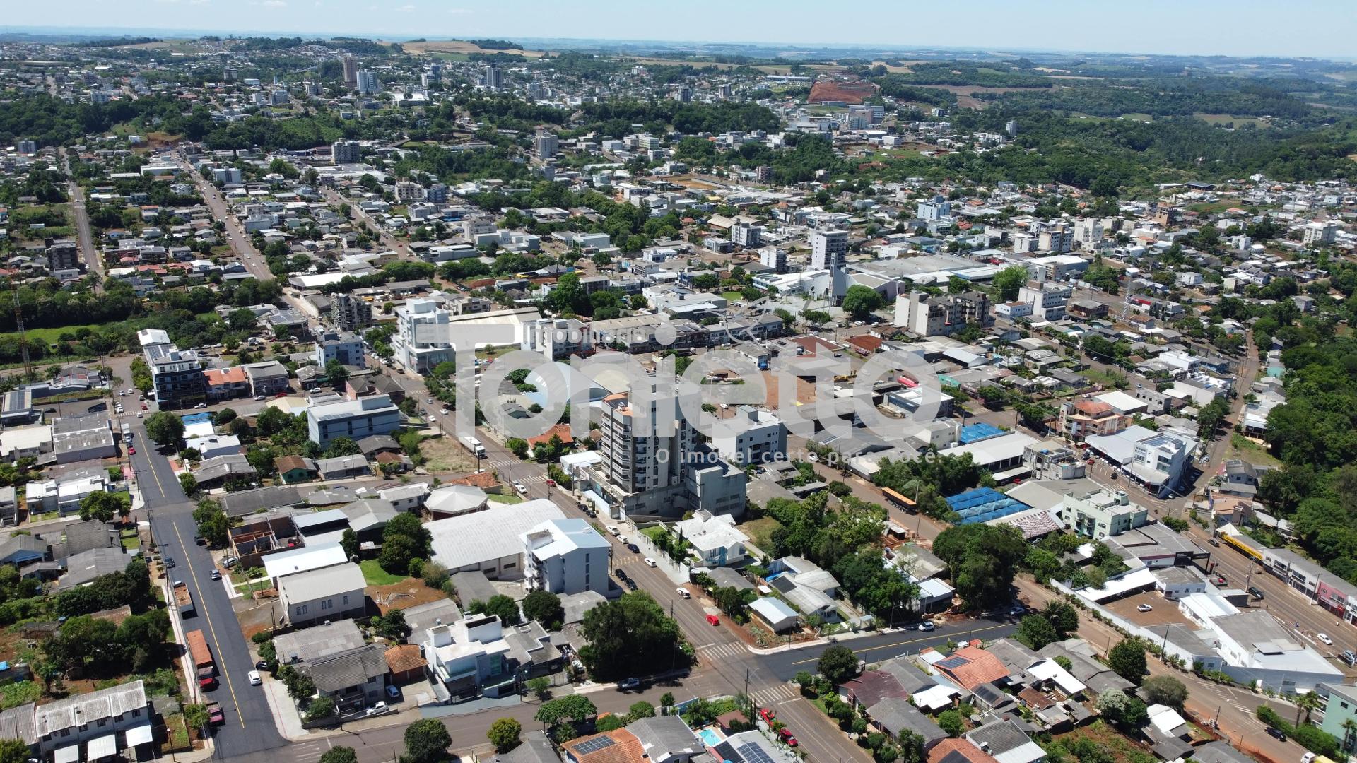 CASA - CENTRO SUL - DOIS VIZINHOS - PR