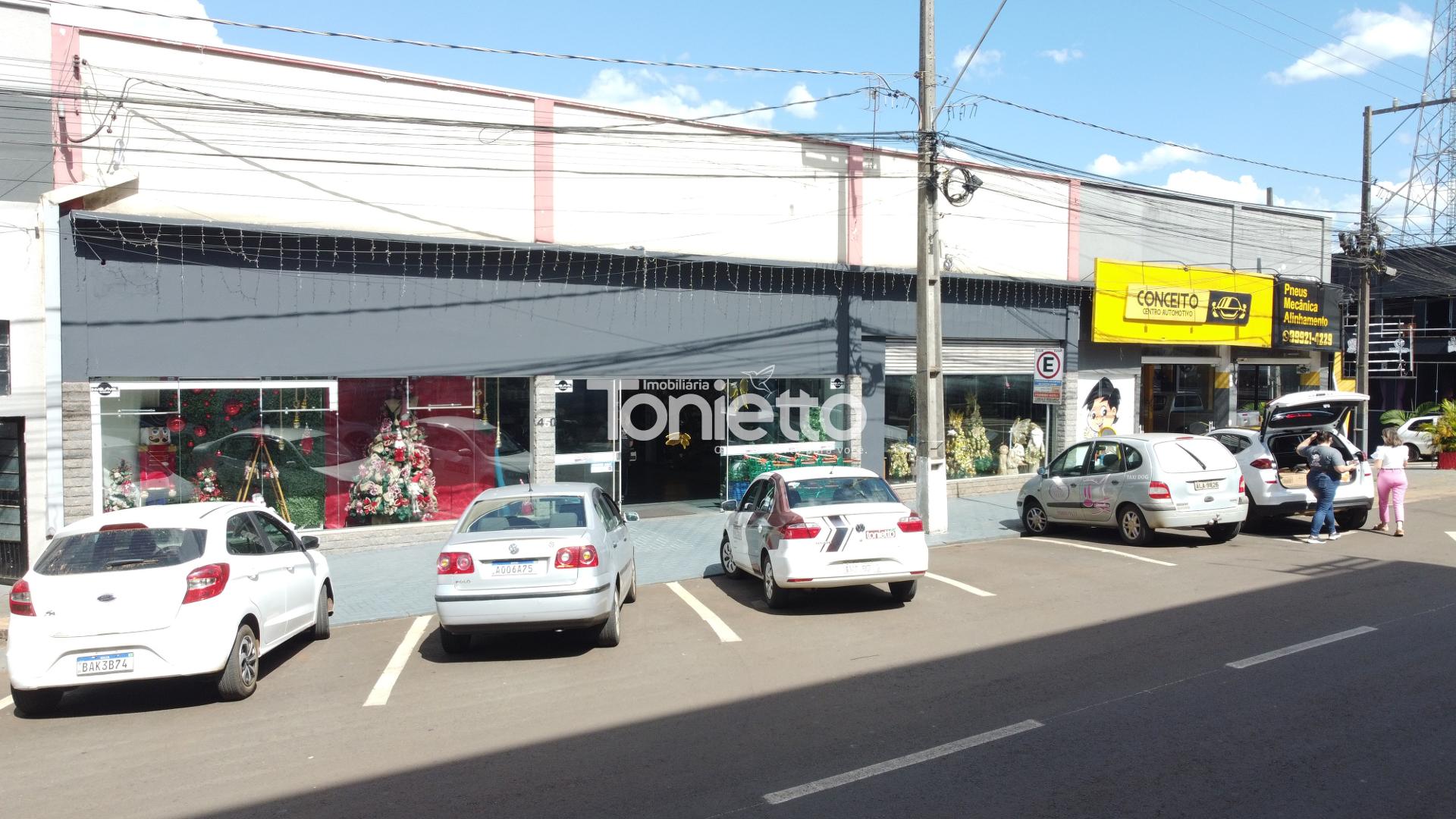 EDIFÍCIO   PRÉDIO COMERCIAL -  CENTRO - DOIS VIZINHOS - PR