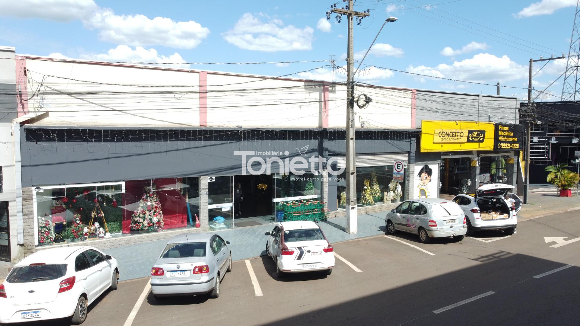 EDIFÍCIO   PRÉDIO COMERCIAL -  CENTRO - DOIS VIZINHOS - PR