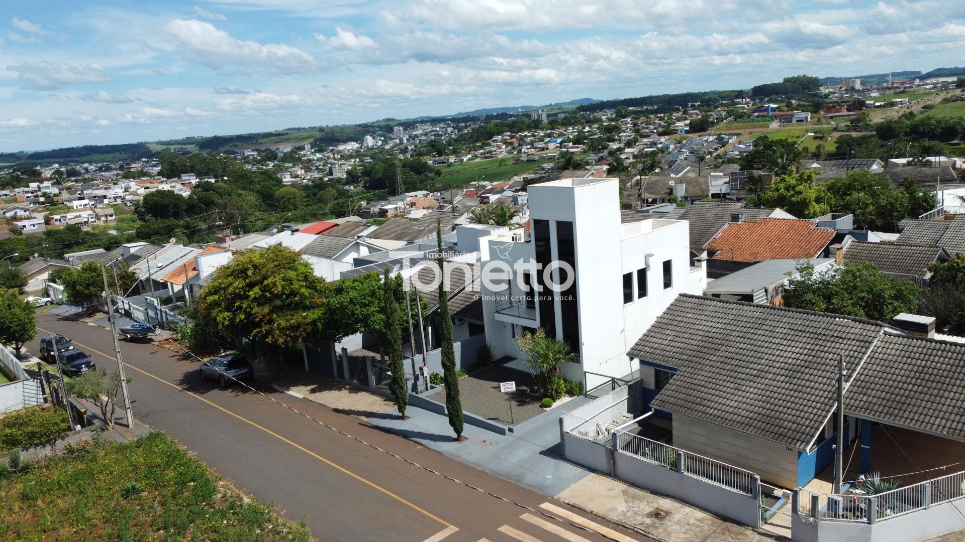 SOBRADO - LOTEAMENTO ZENCI - DOIS VIZINHOS - PR