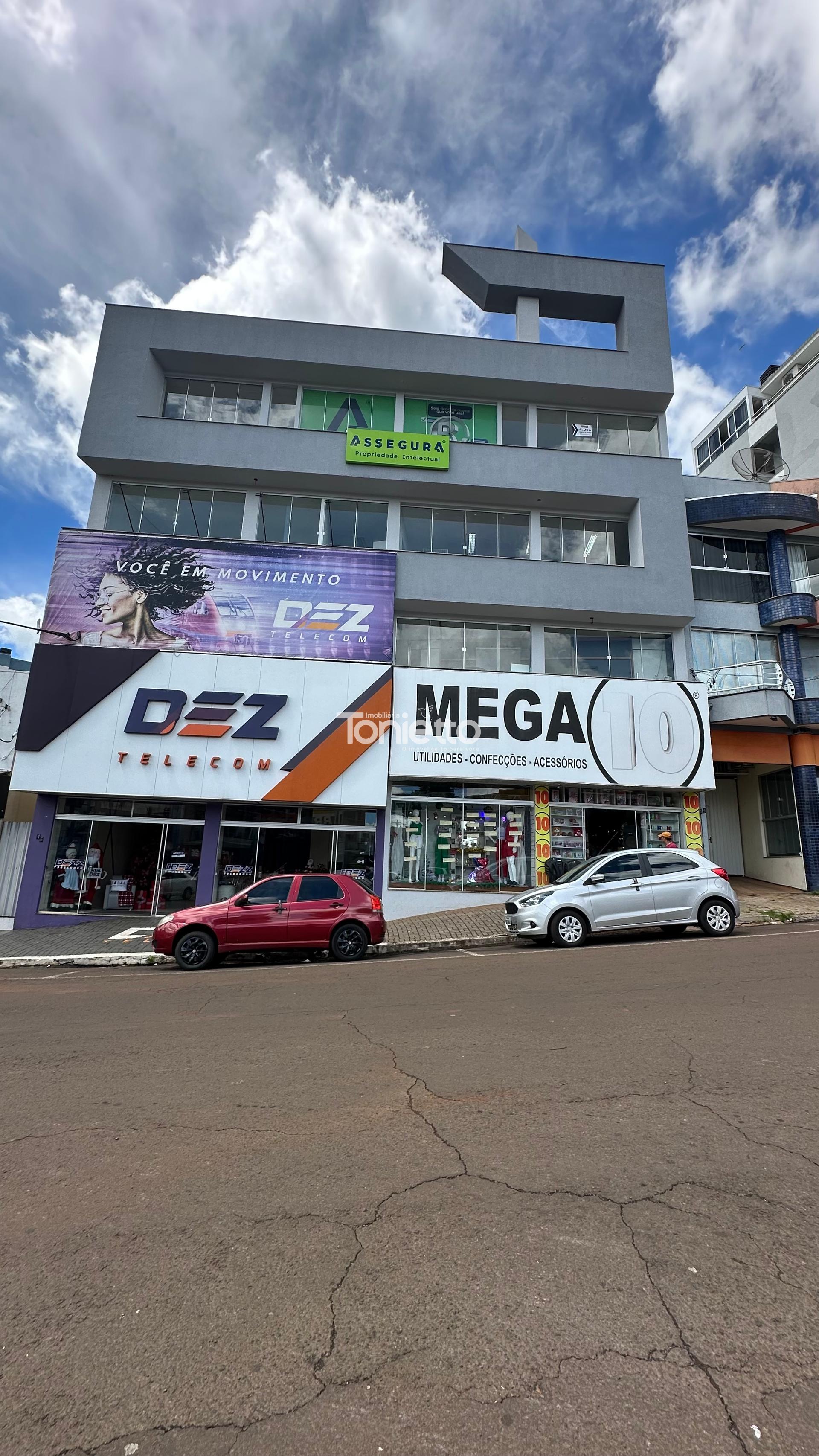 SALA COMERCIAL -  CENTRO - DOIS VIZINHOS - PR