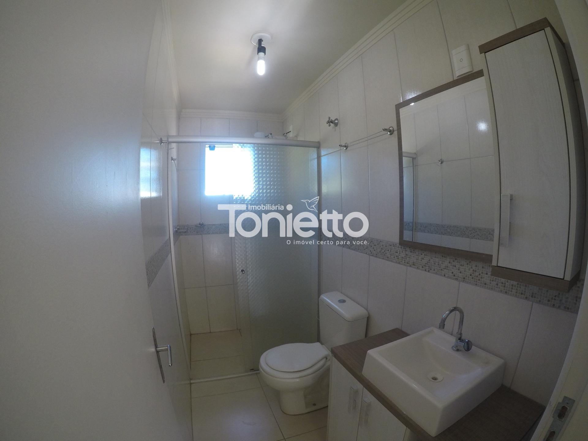 SOBRADO - BAIRRO DAS TORRES - DOIS VIZINHOS - PR