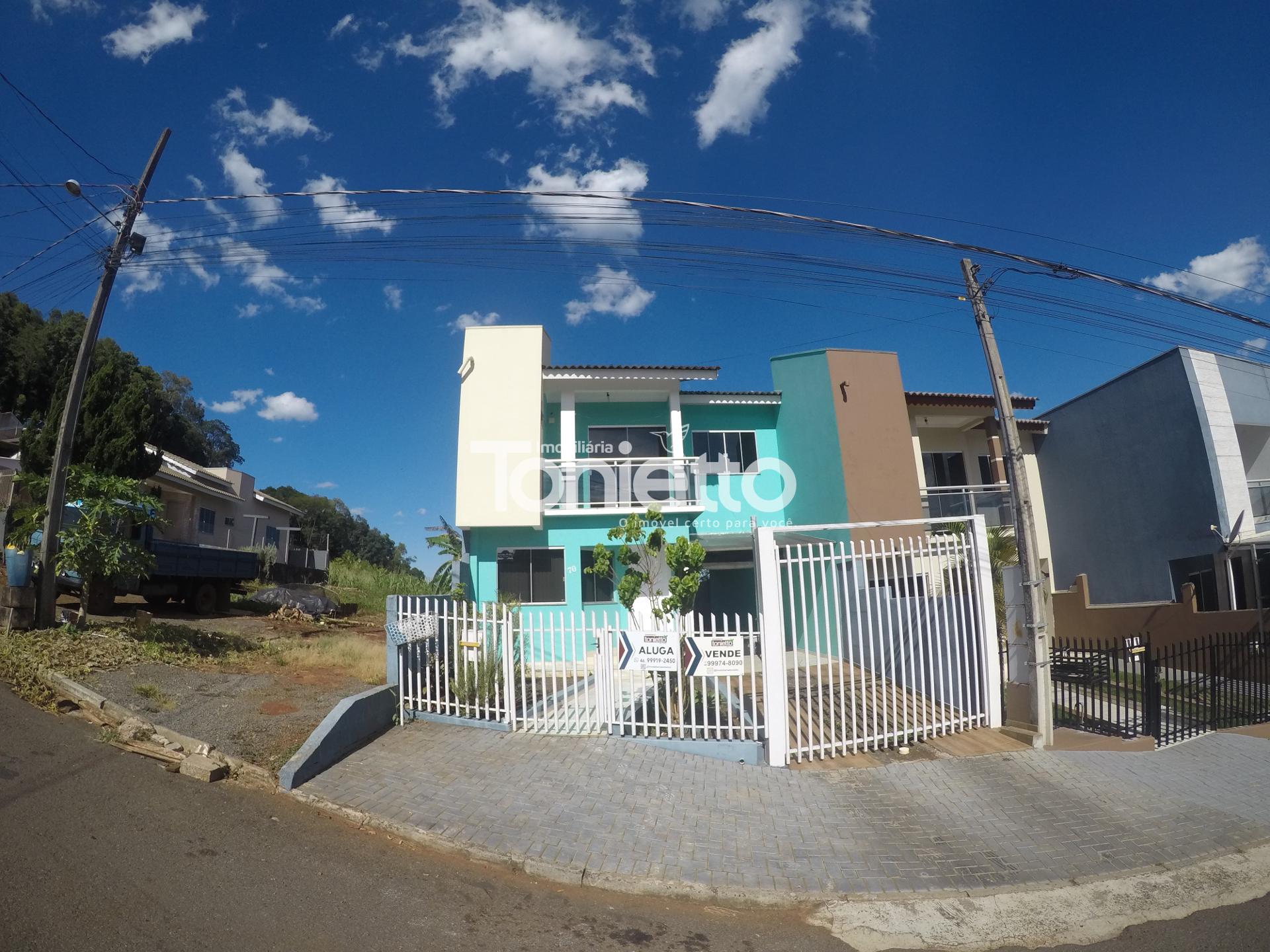 SOBRADO - BAIRRO DAS TORRES -  DOIS VIZINHOS - PR