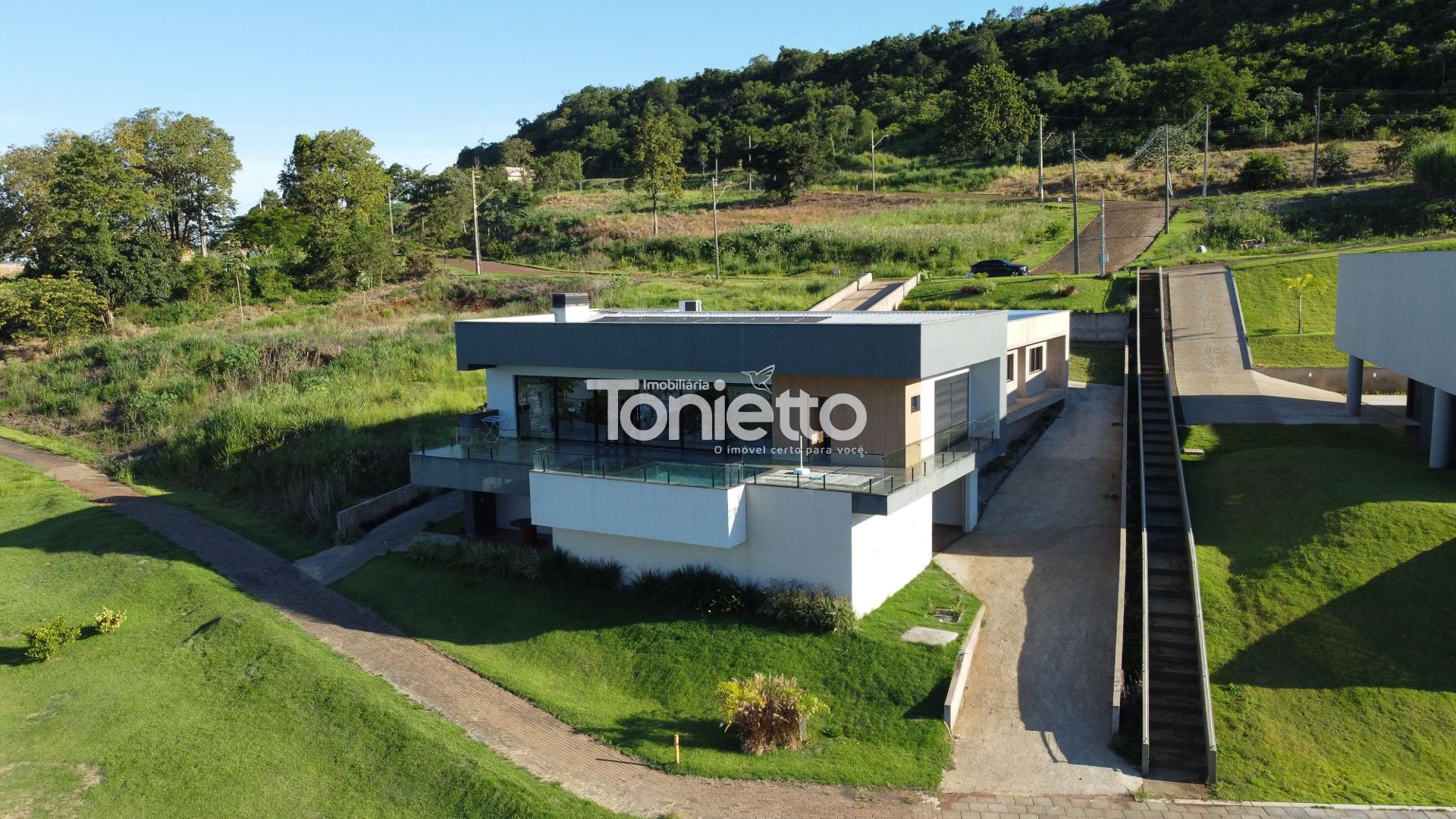 CASA NOVA - LOTEAMENTO ÁGUAS CLARAS - SAO JORGE D OESTE - PR