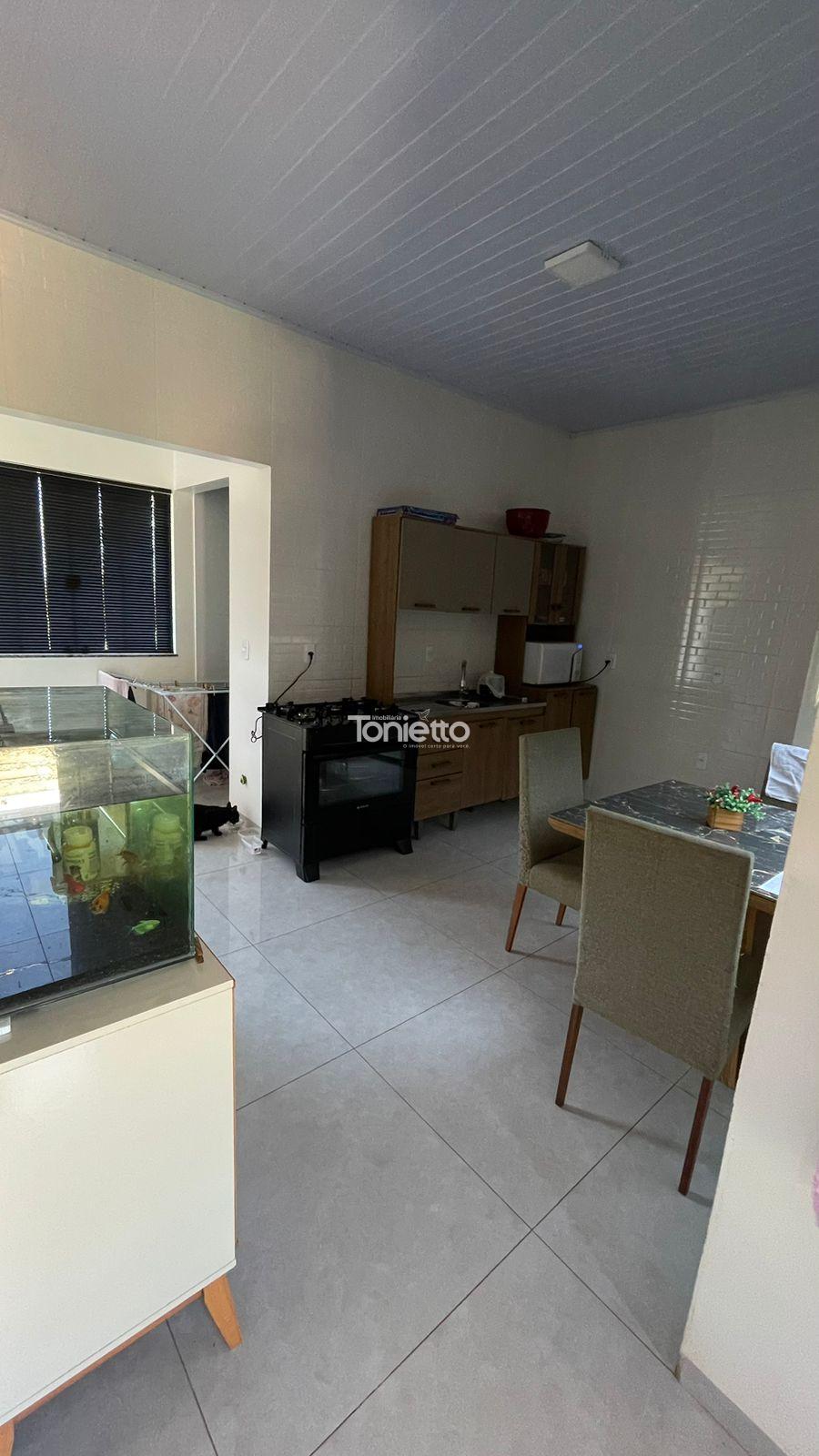 Casa com 1 dormitório para locação, LOTEAMENTO CARRA, DOIS VIZ...