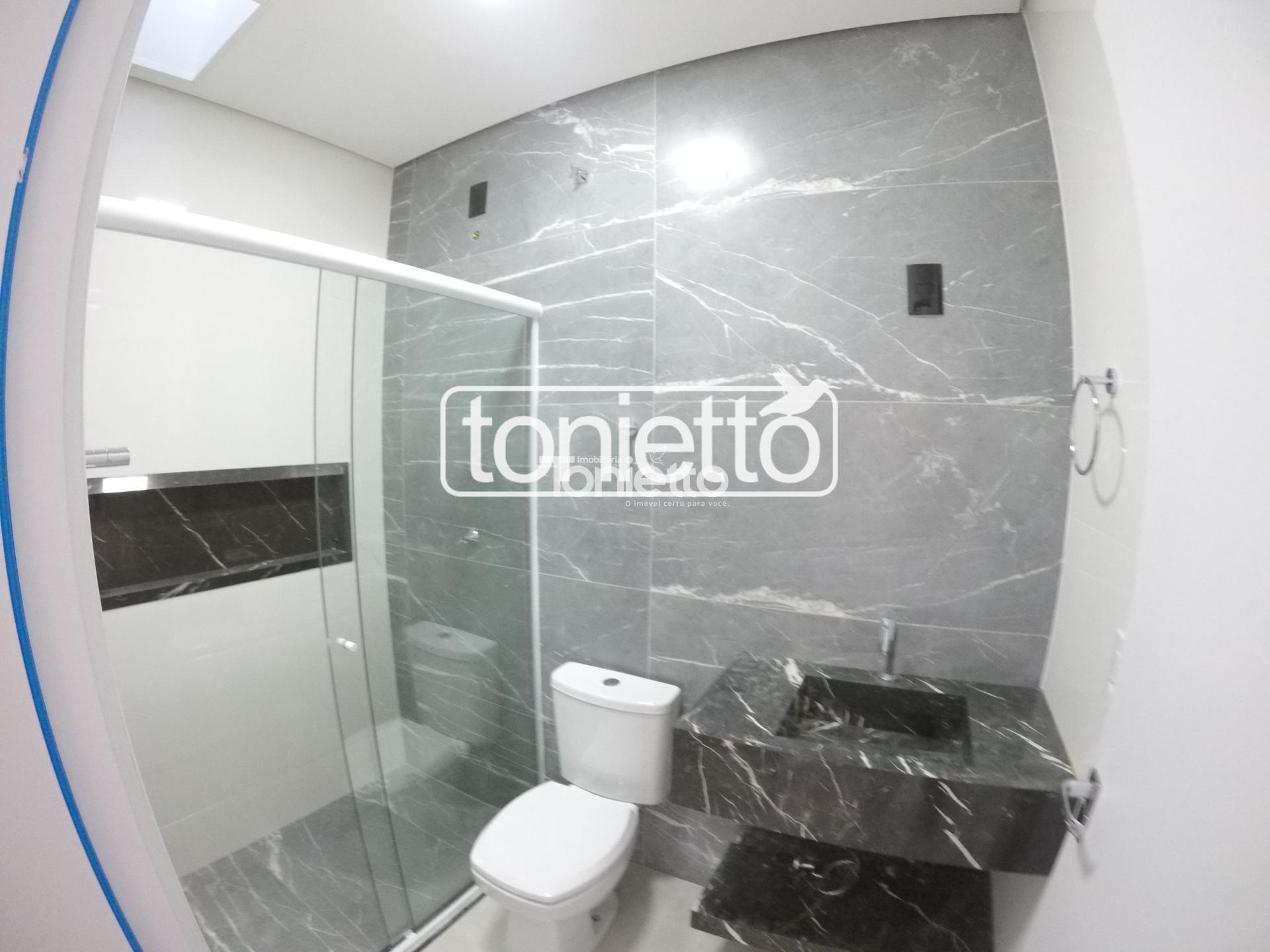 SOBRADO VENDA - BAIRRO DA LUZ - DOIS VIZINHOS - PR