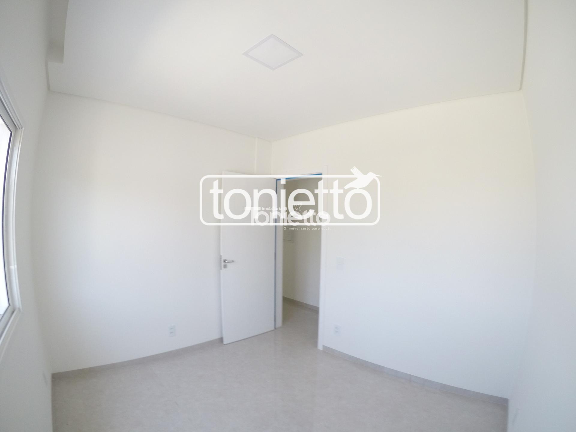 SOBRADO VENDA - BAIRRO DA LUZ - DOIS VIZINHOS - PR