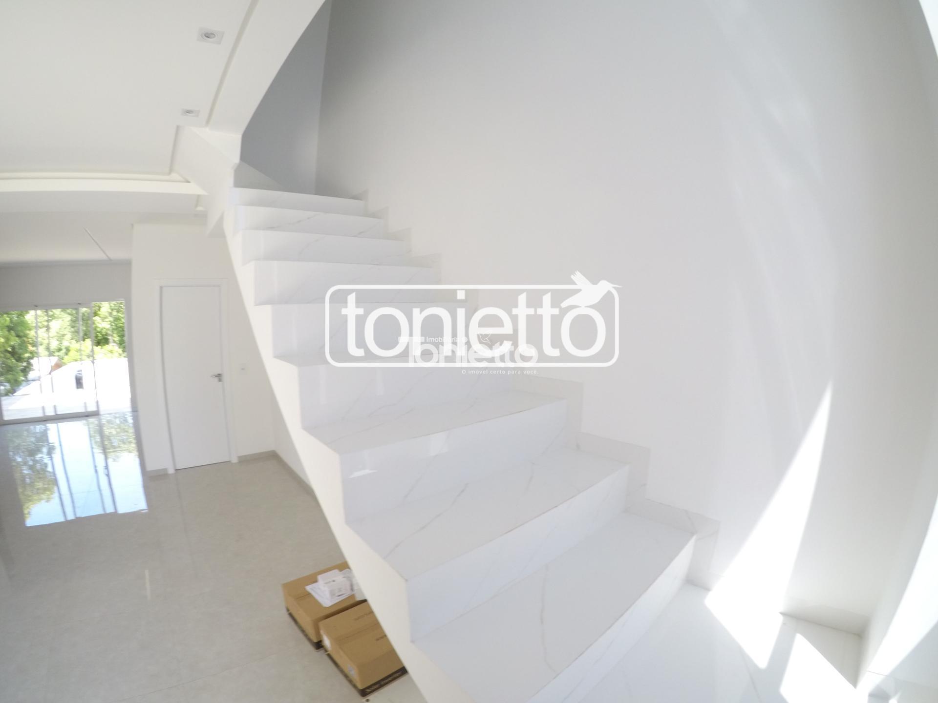 SOBRADO VENDA - BAIRRO DA LUZ - DOIS VIZINHOS - PR