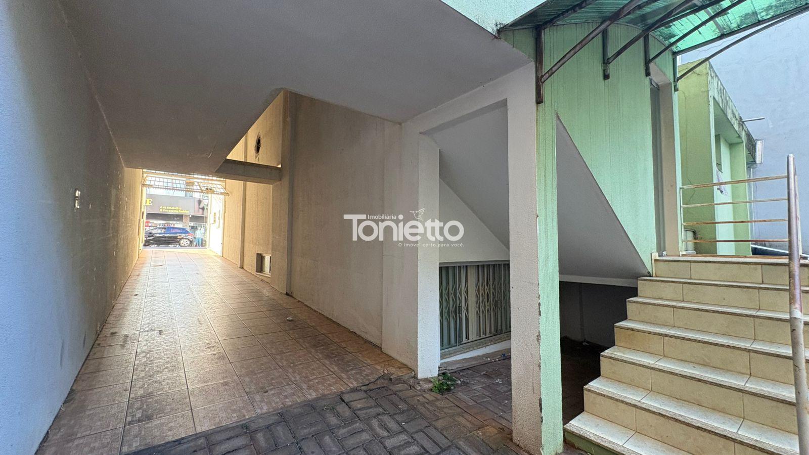 APARTAMENTO NO CENTRO DISPONIVEL PARA LOCAÇÃO