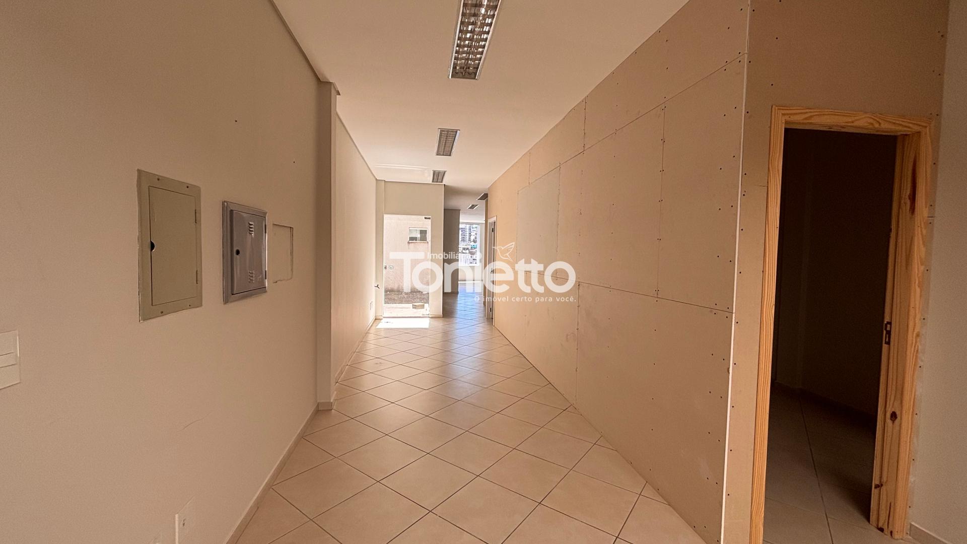 SALA COMERCIAL - CENTRO - DOIS VIZINHOS - PR