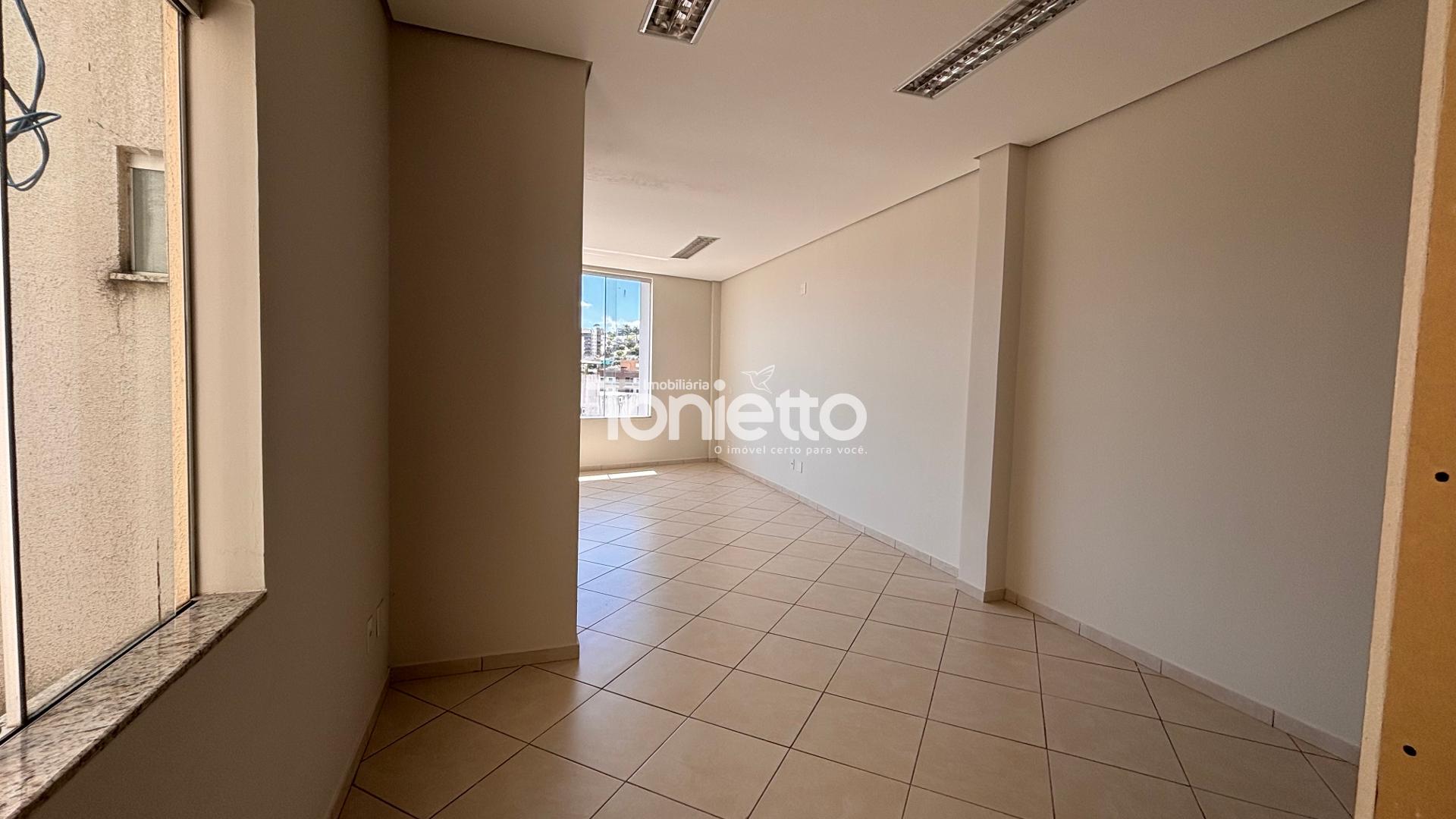SALA COMERCIAL - CENTRO - DOIS VIZINHOS - PR